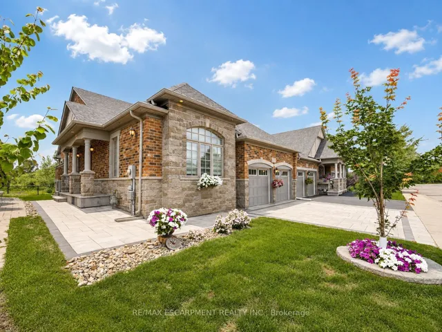 3353 Liptay Avenue, Oakville, ON L6M 0M6