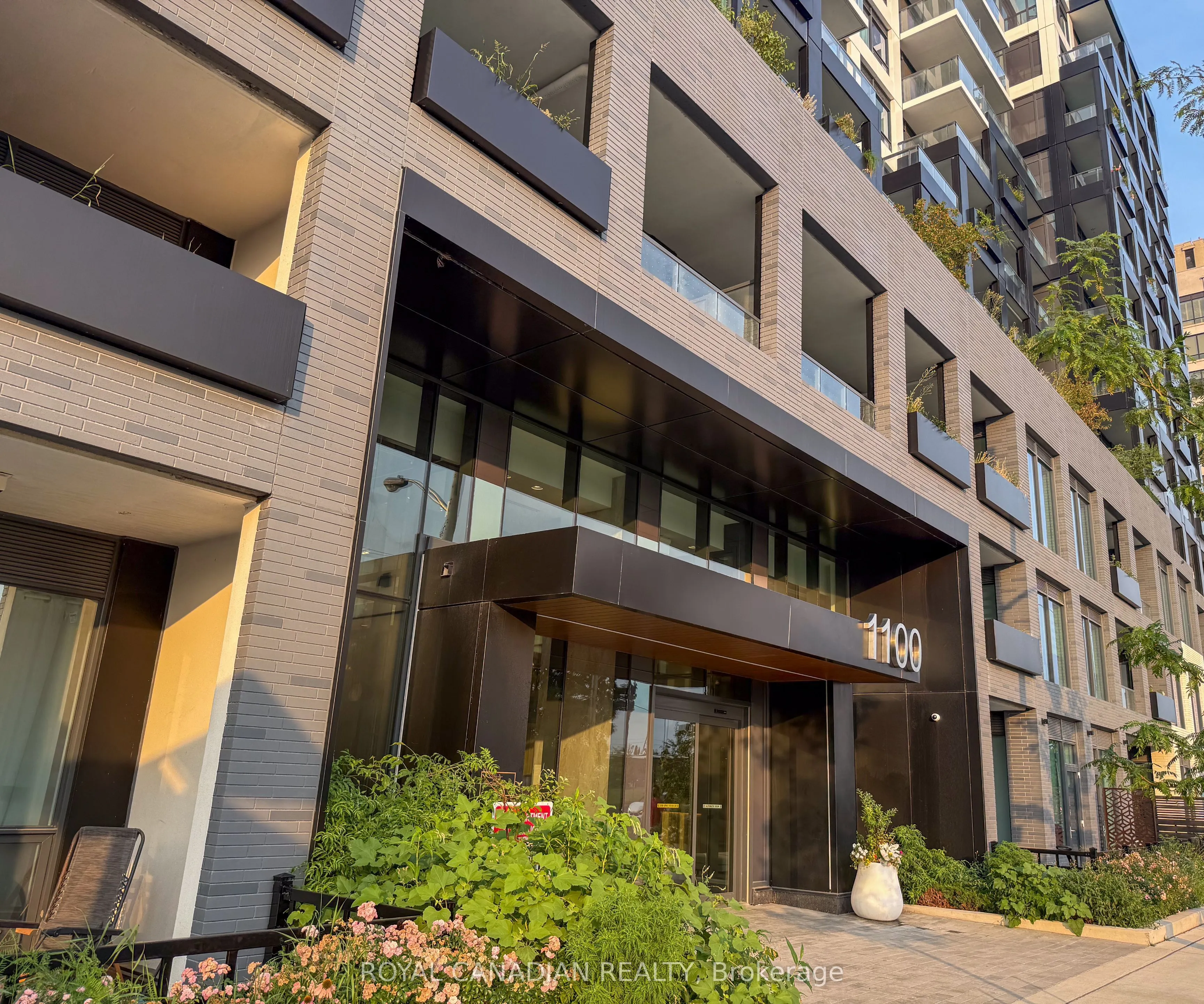 Property For Lease | W13673280