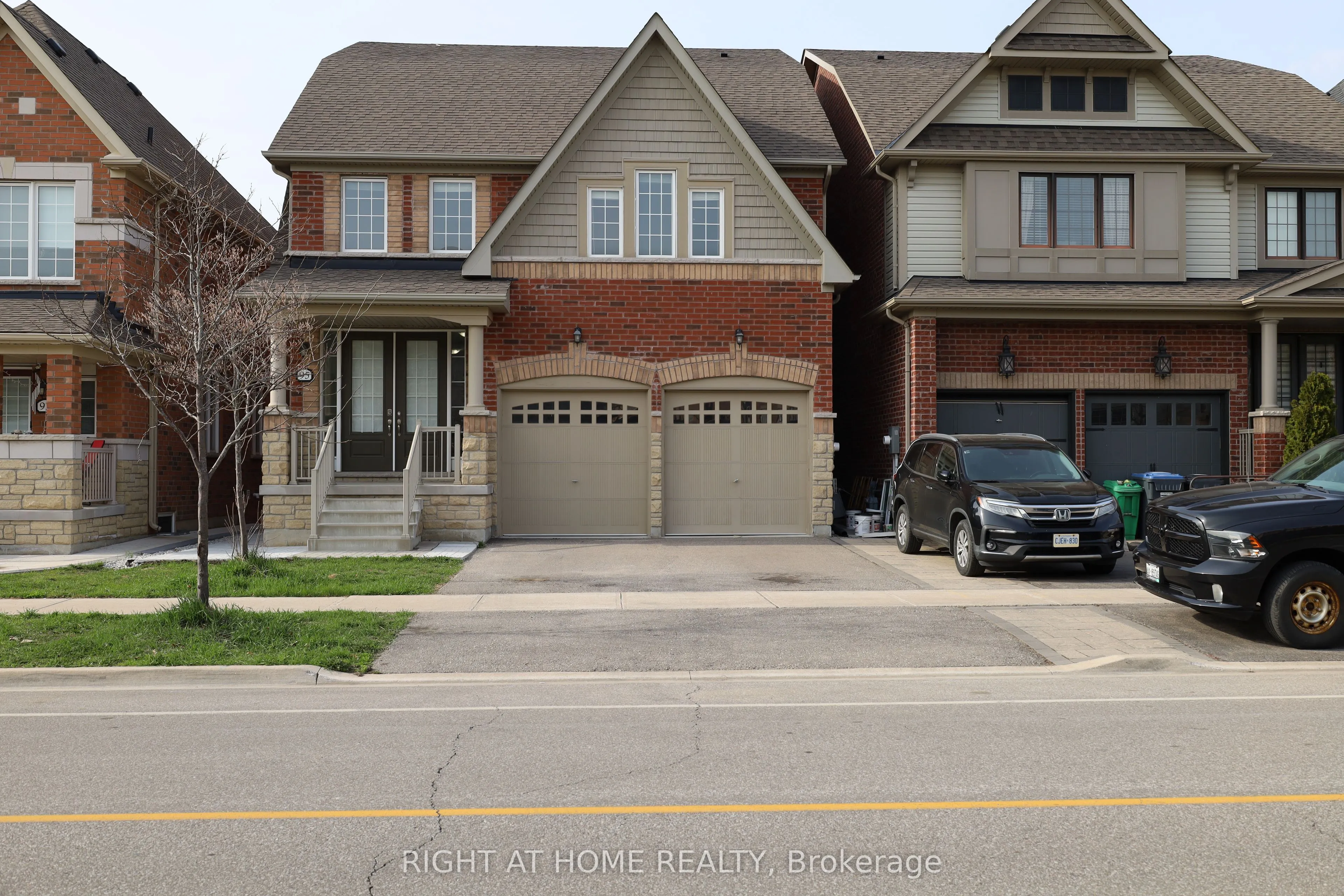 Detached Home For Lease | W13674070