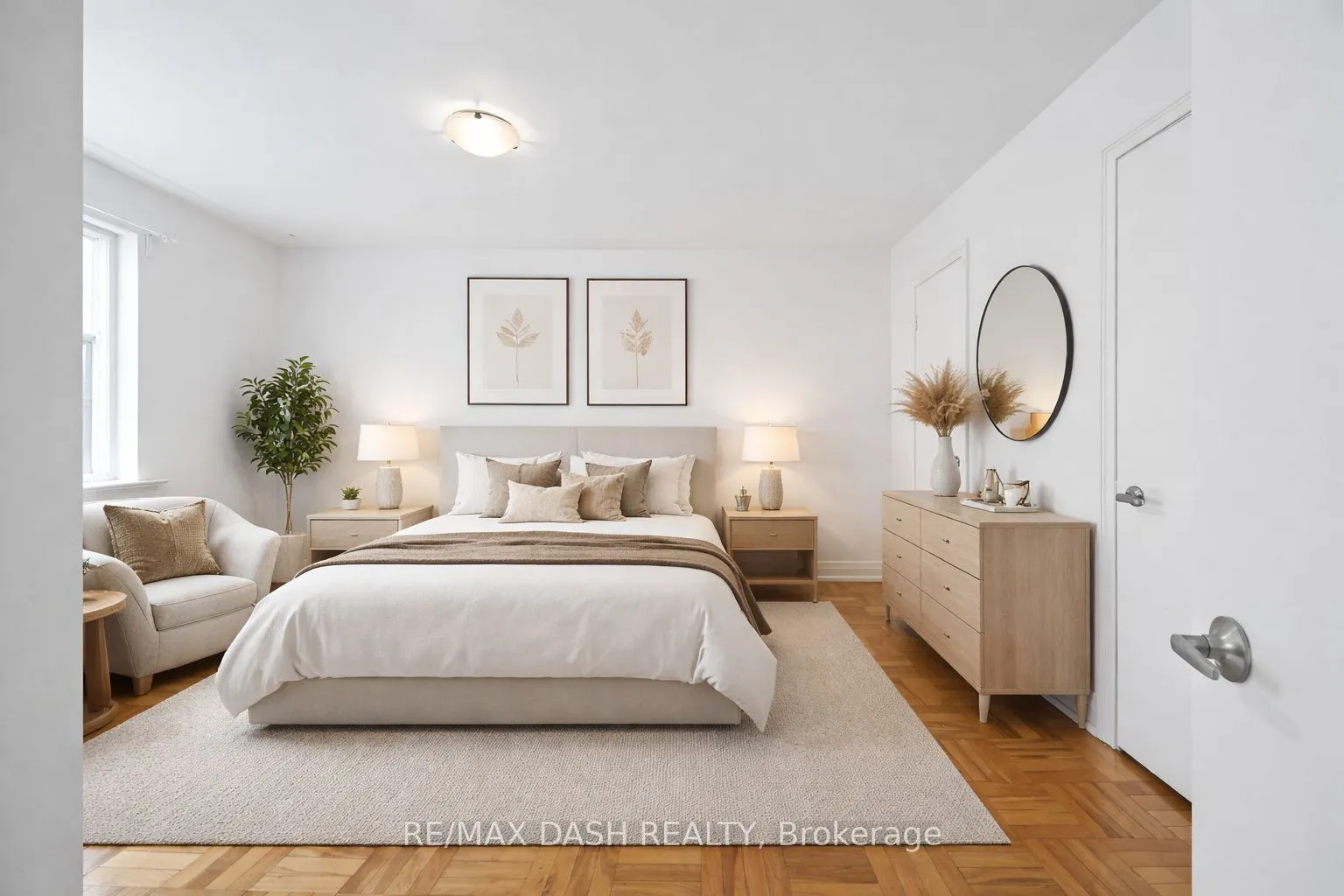 Multiplex For Lease | W13674202