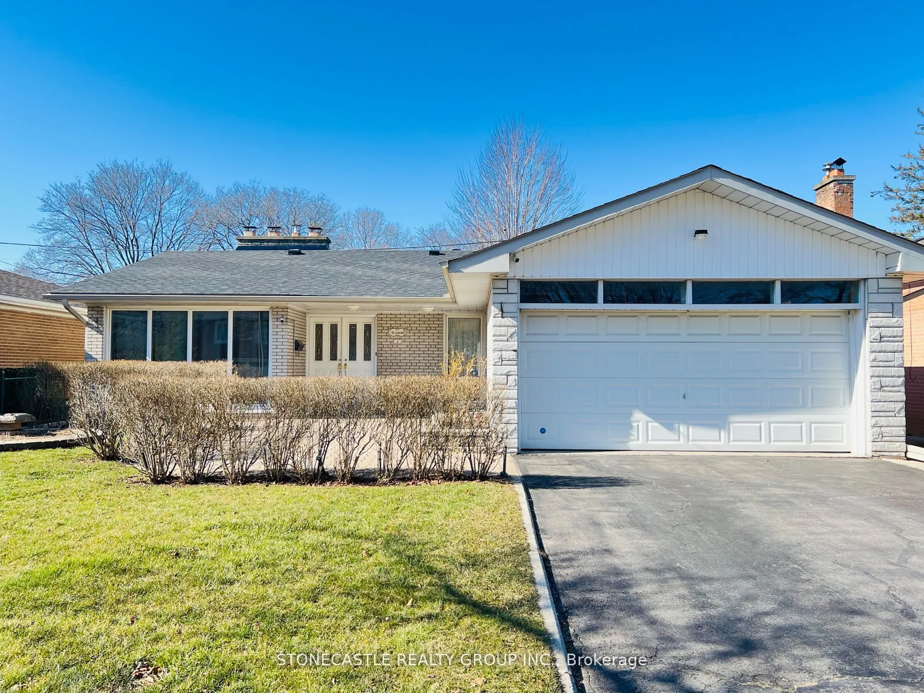 Detached Home For Lease | W13674244