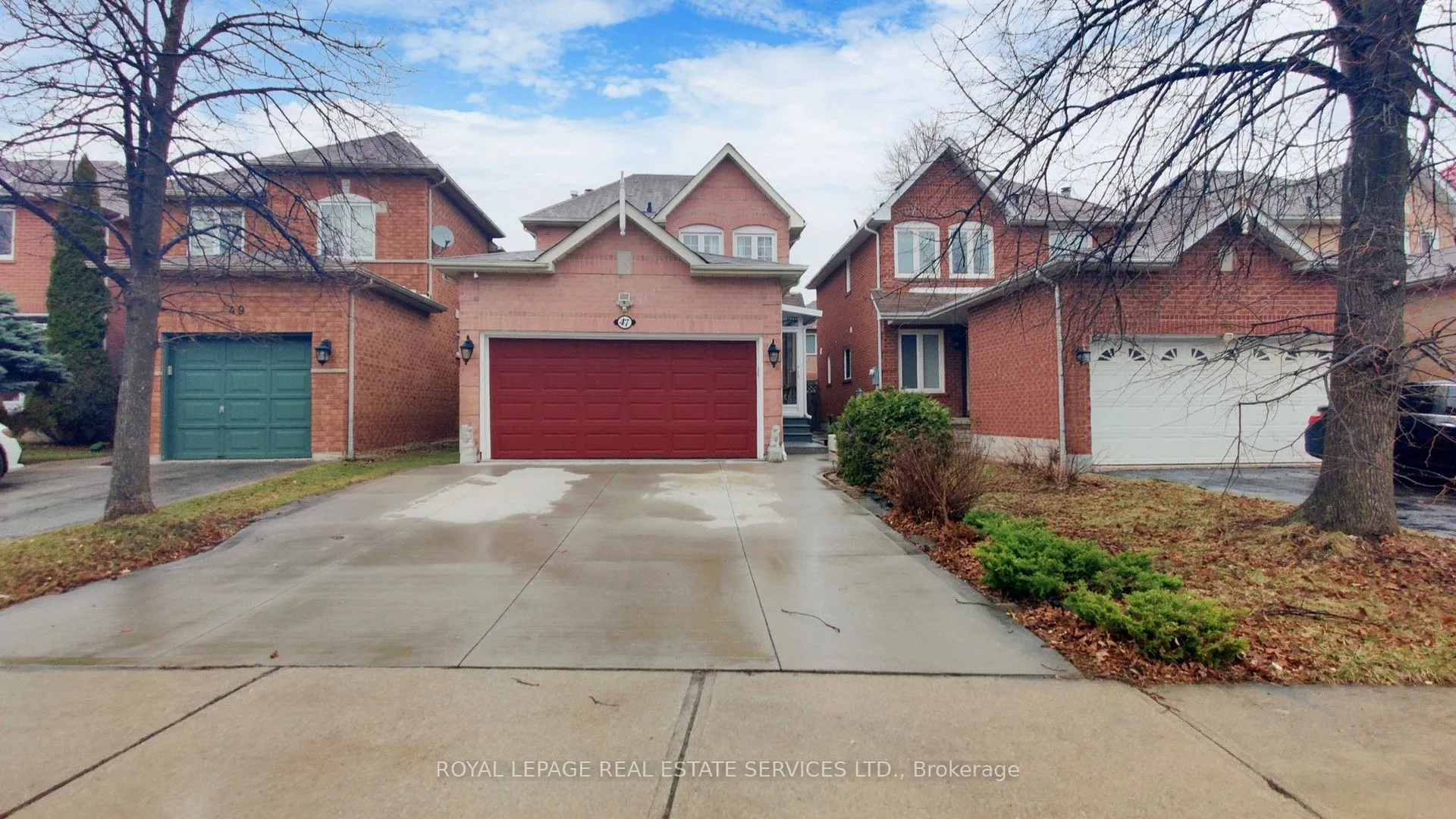 Detached Home For Sale | W13675078