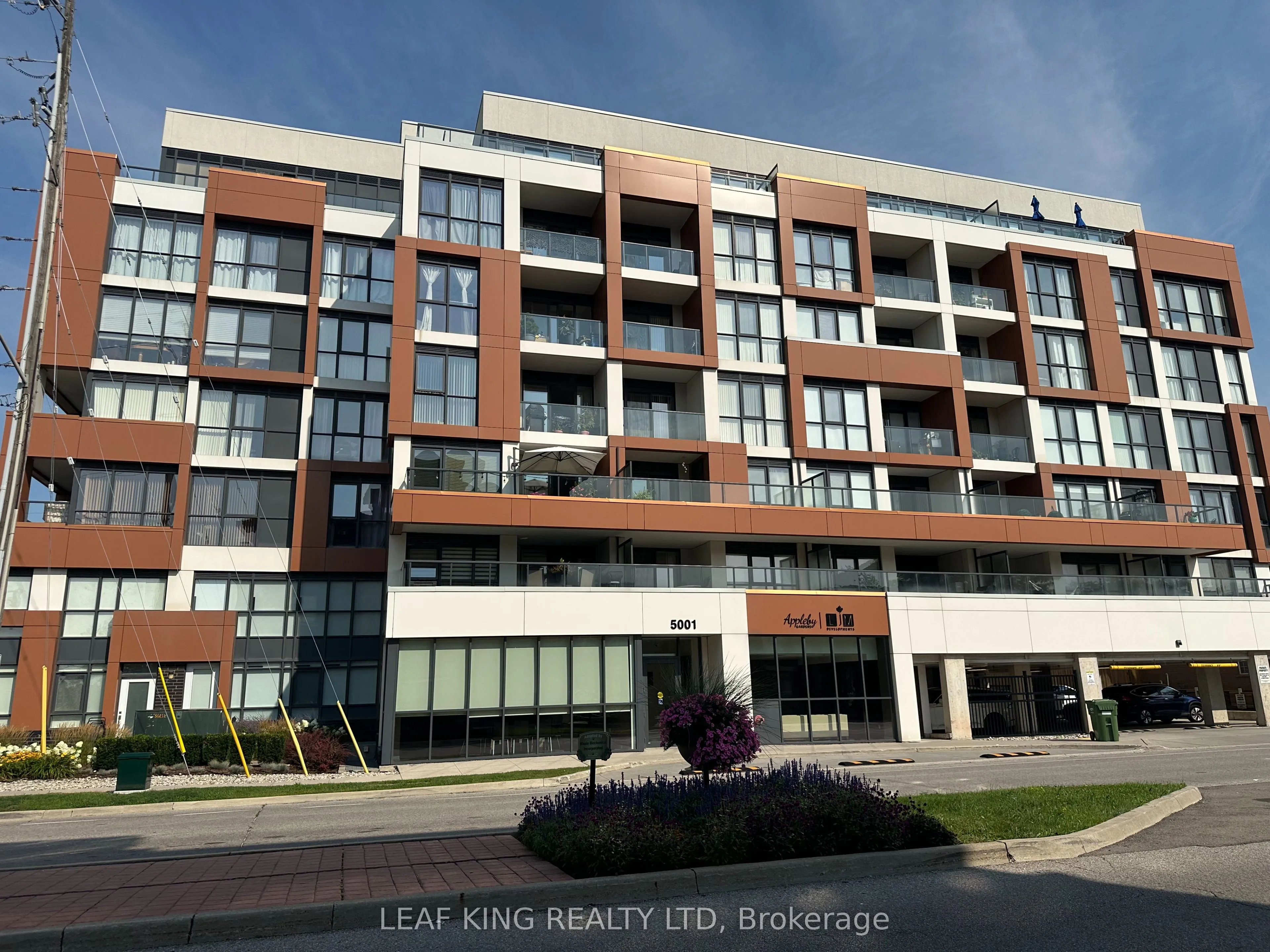 Property For Sale | W13675322
