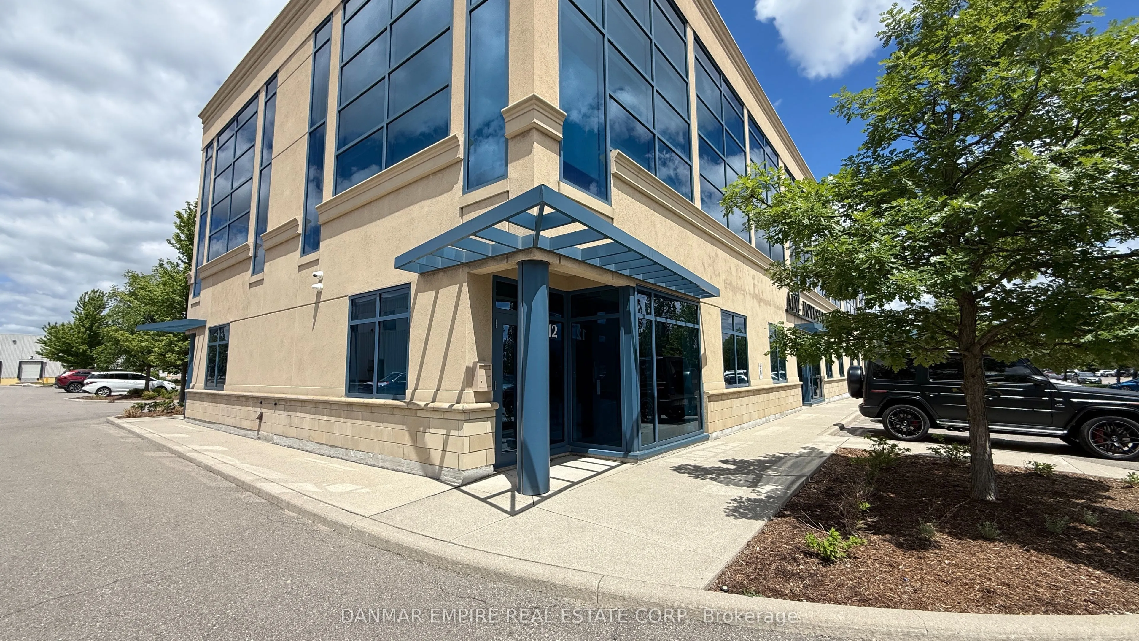 Office For Lease | W13676016