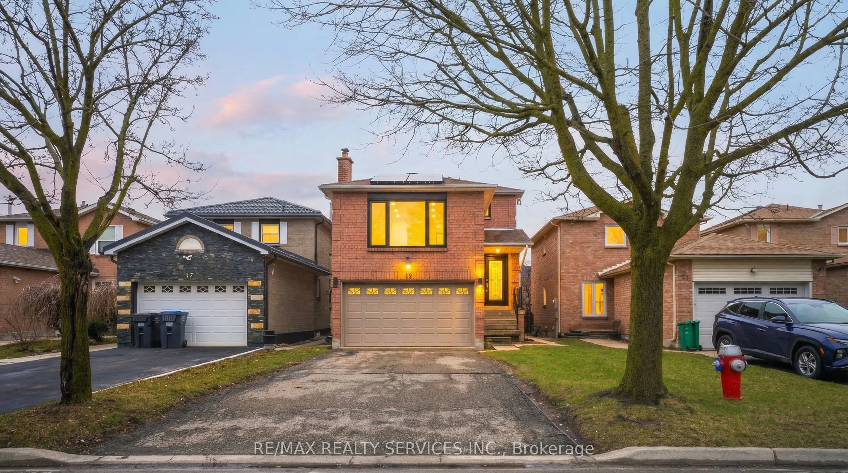 Detached Home For Sale | W13676238