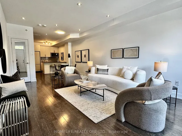 1076 Lansdowne Avenue, Toronto W02, ON M6H 4H2