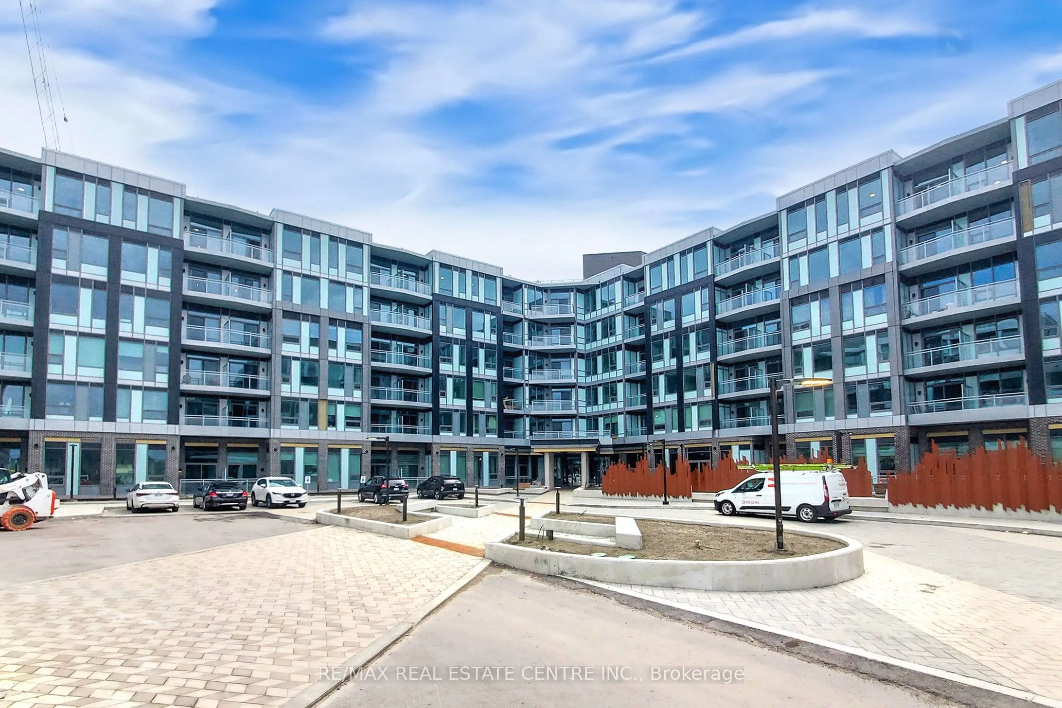 Property For Lease | W13677612
