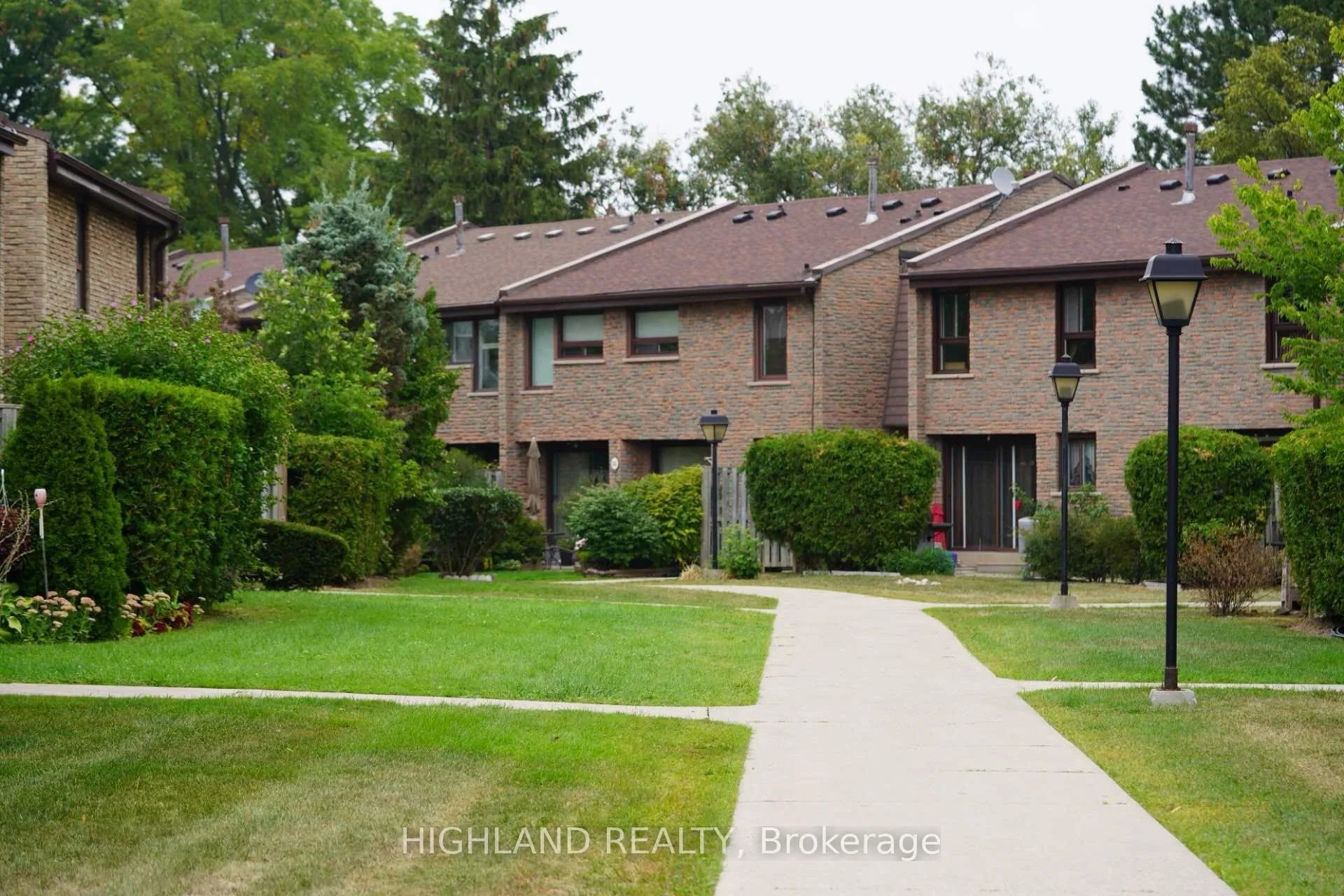 Property For Lease | W13678180