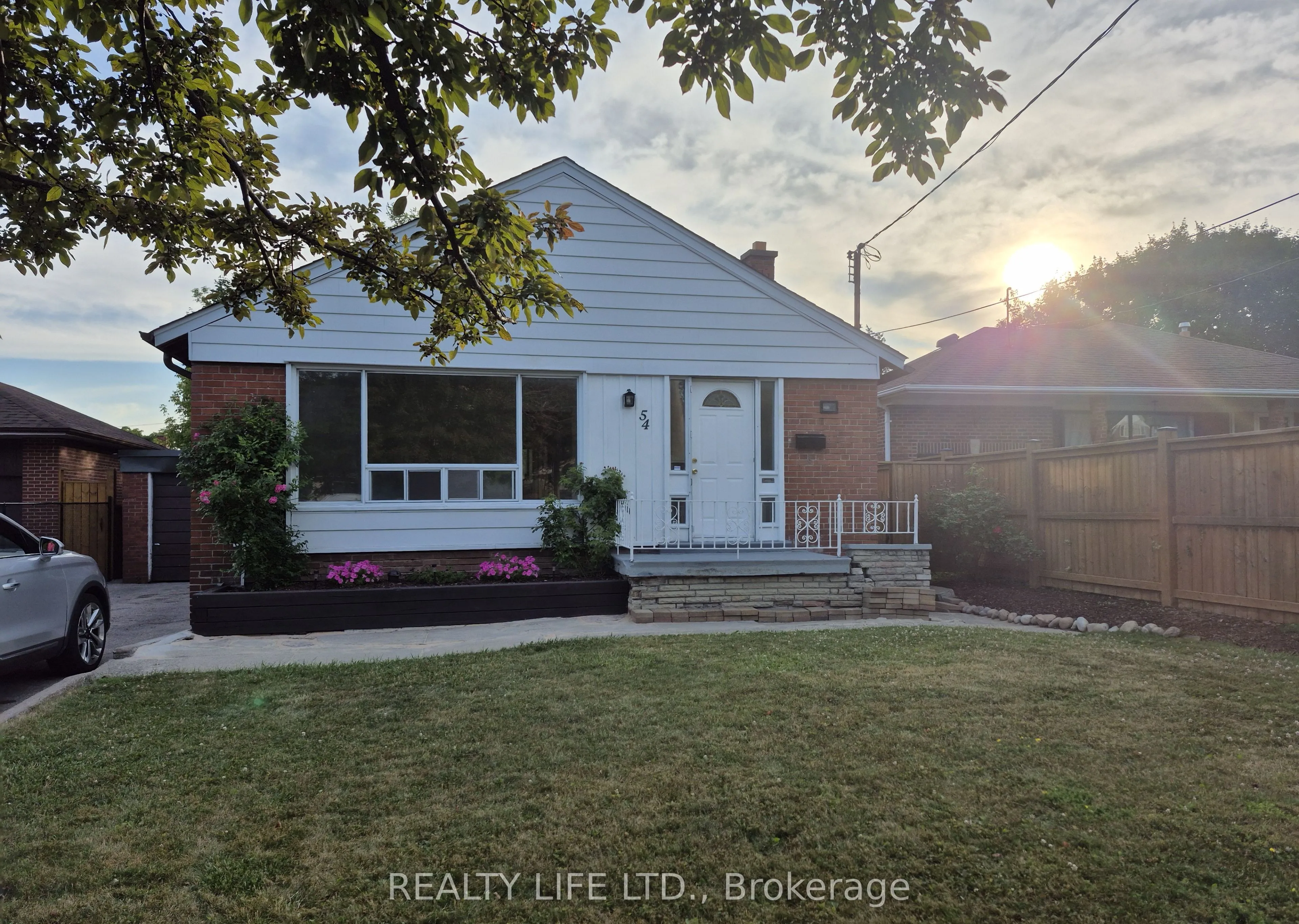 Detached Home For Sale | W13678384