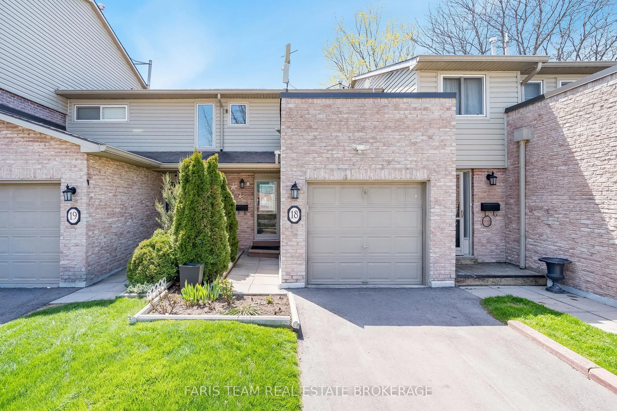 Property For Sale | W13679372
