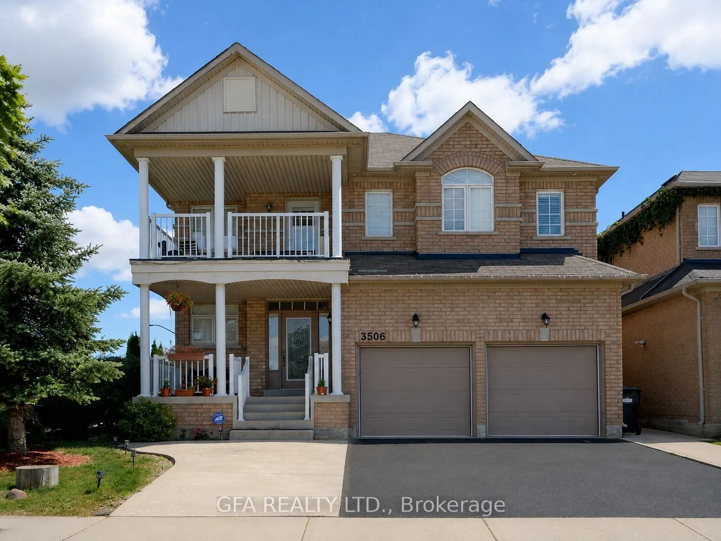 Detached Home For Sale | W13680096