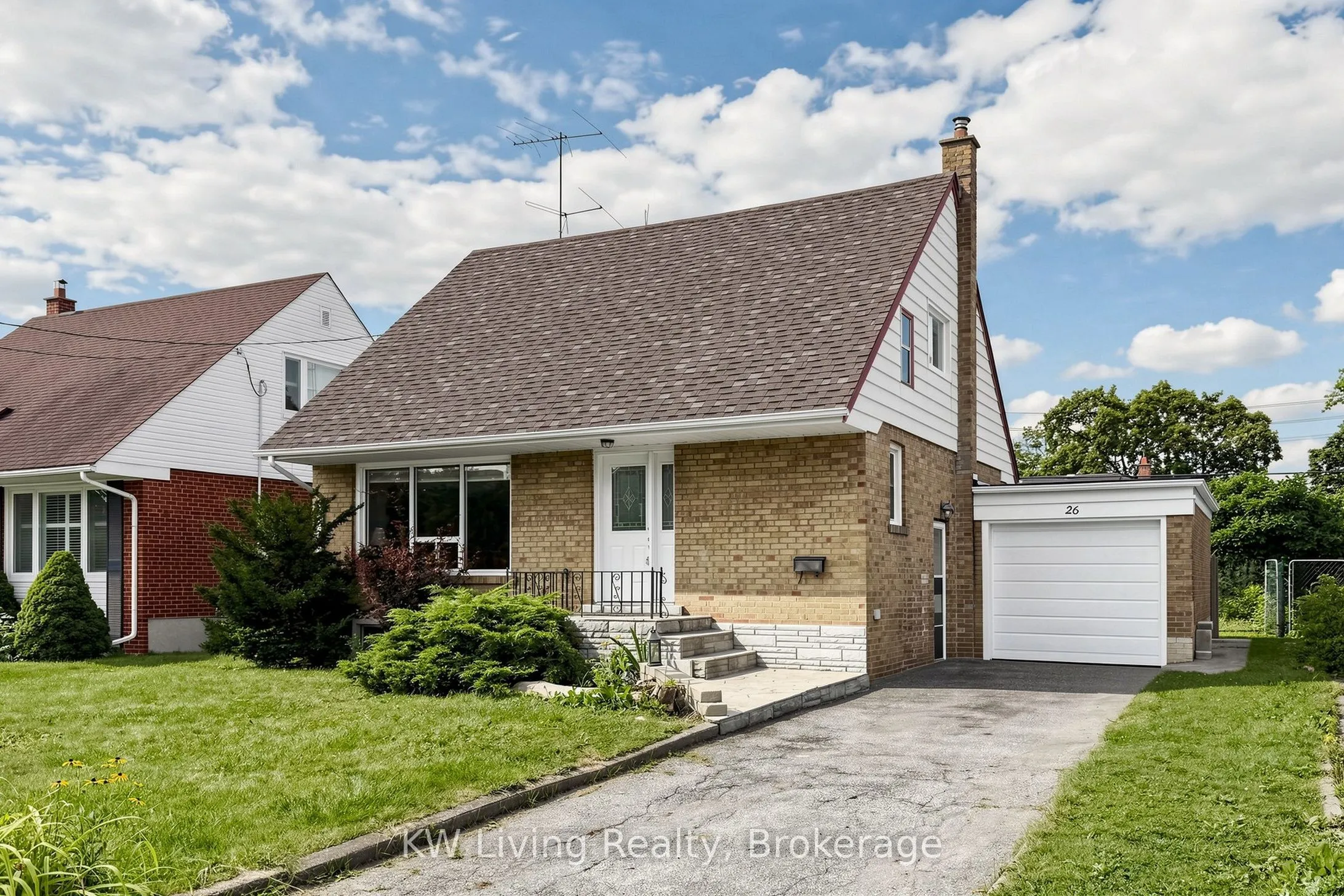 Detached Home For Sale | W13680824