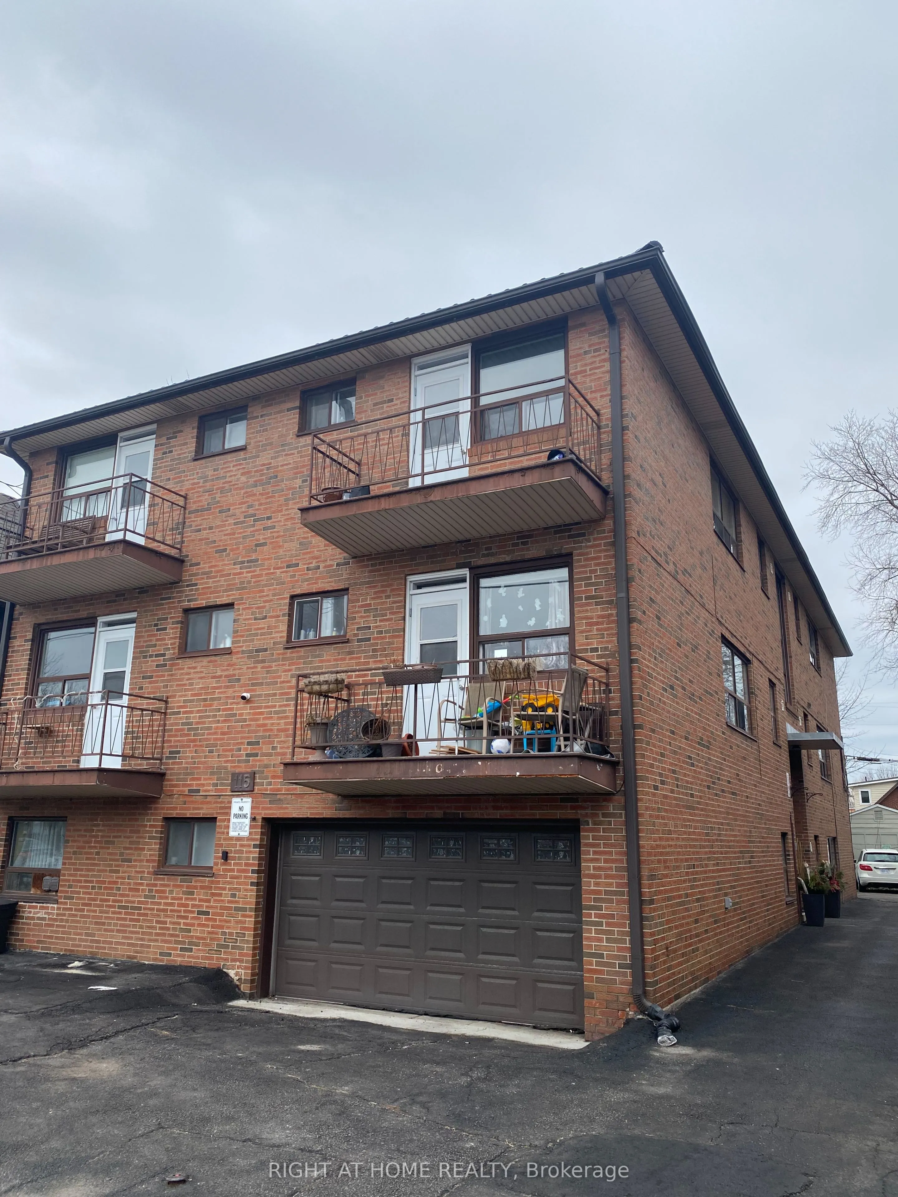 Multiplex For Lease | W13681060