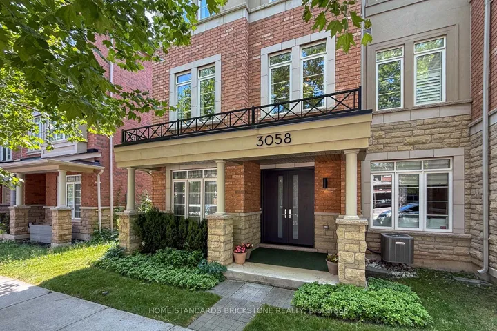 3058 Eberly Woods Drive, Oakville, ON L6M 0T5
