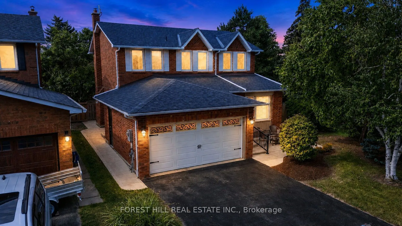 Detached Home For Sale | W13682446