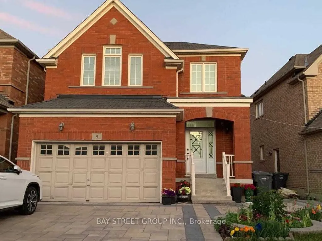 Detached Home For Lease | W13682700