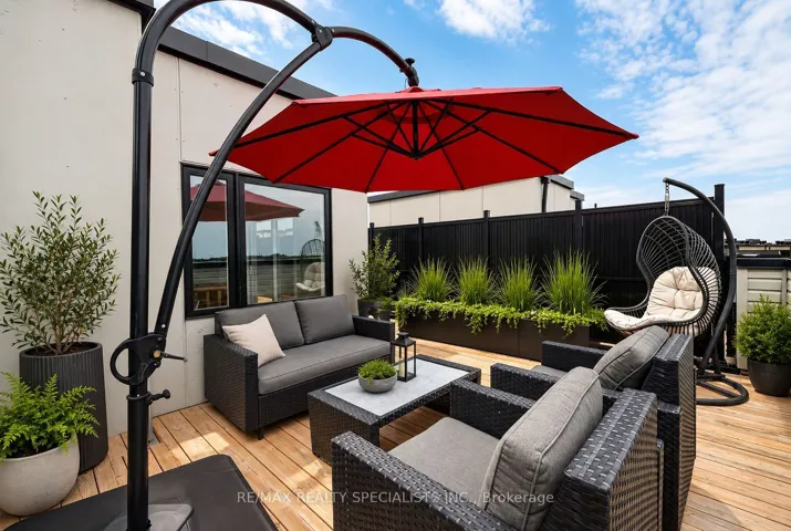 348 Wheat Boom Drive, Oakville, ON L6H 3Y6