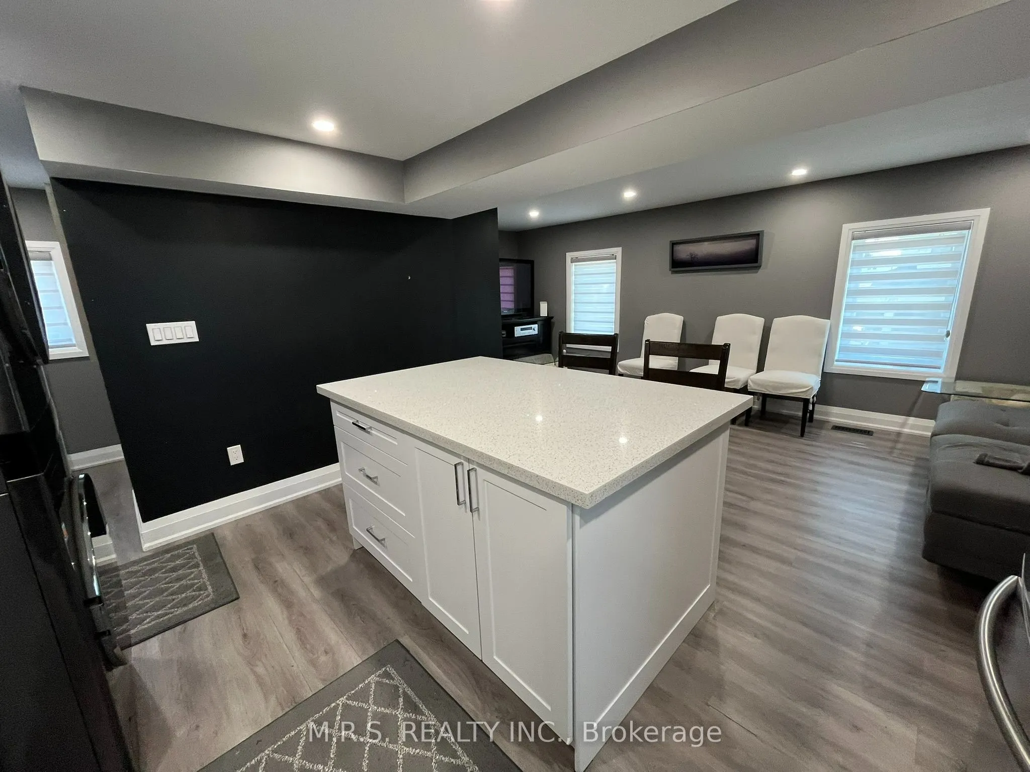 Detached Home For Lease | W13684788