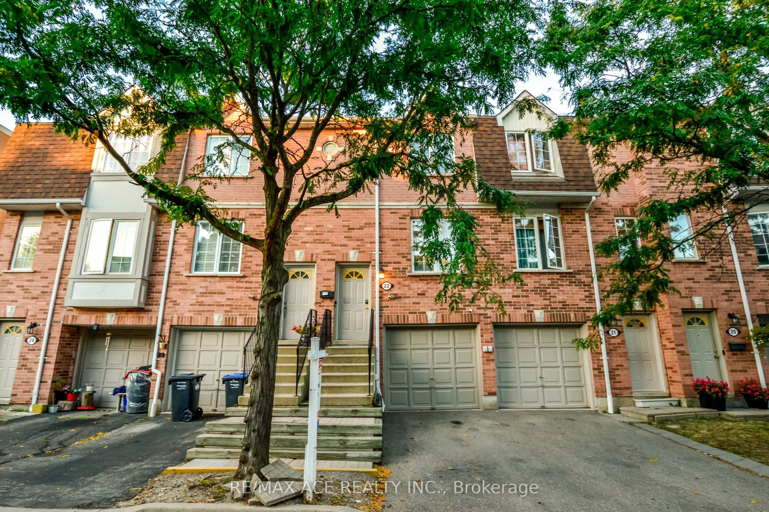 Property For Sale | W13684884