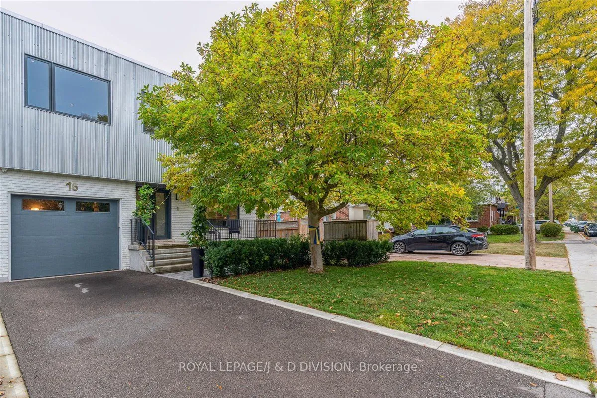Detached Home For Lease | W13685552