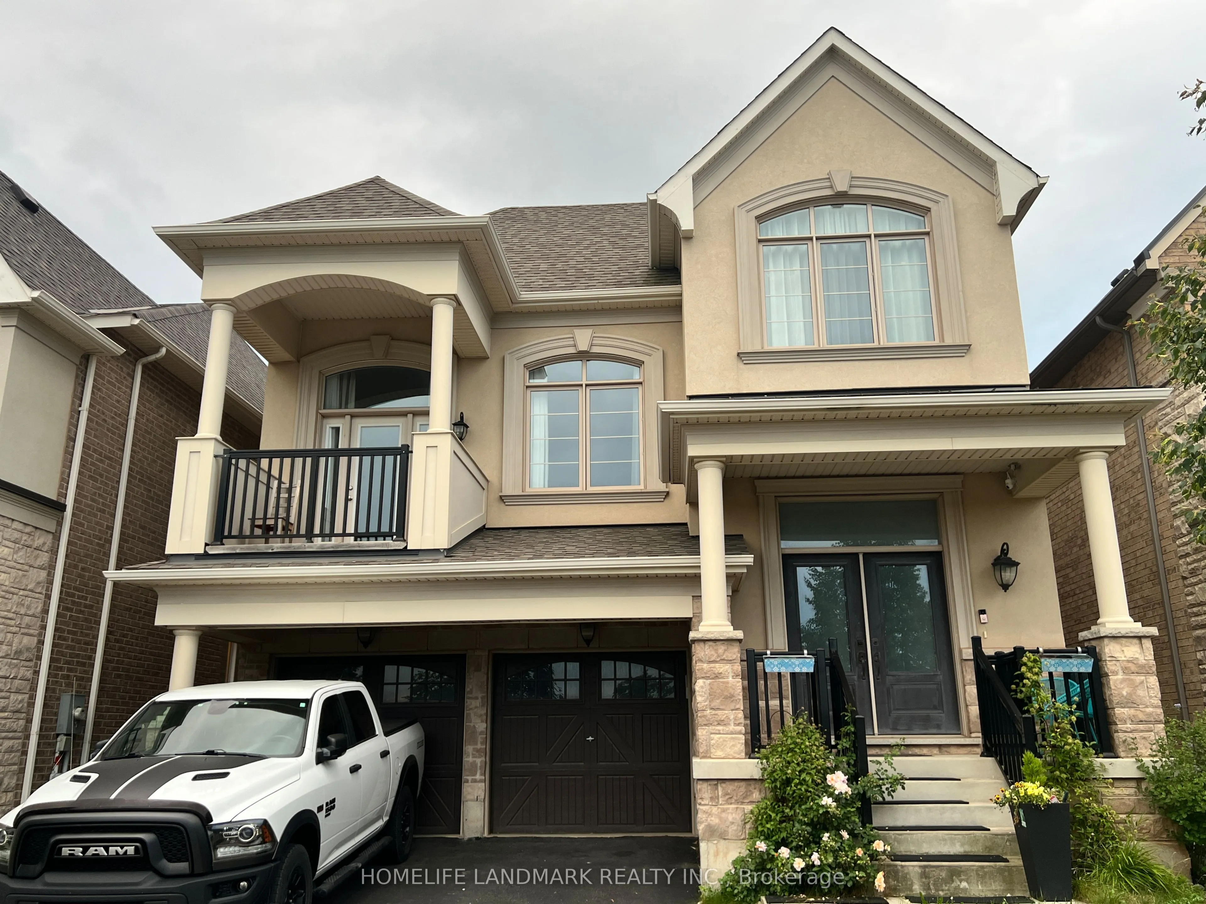 Detached Home For Lease | W13685710
