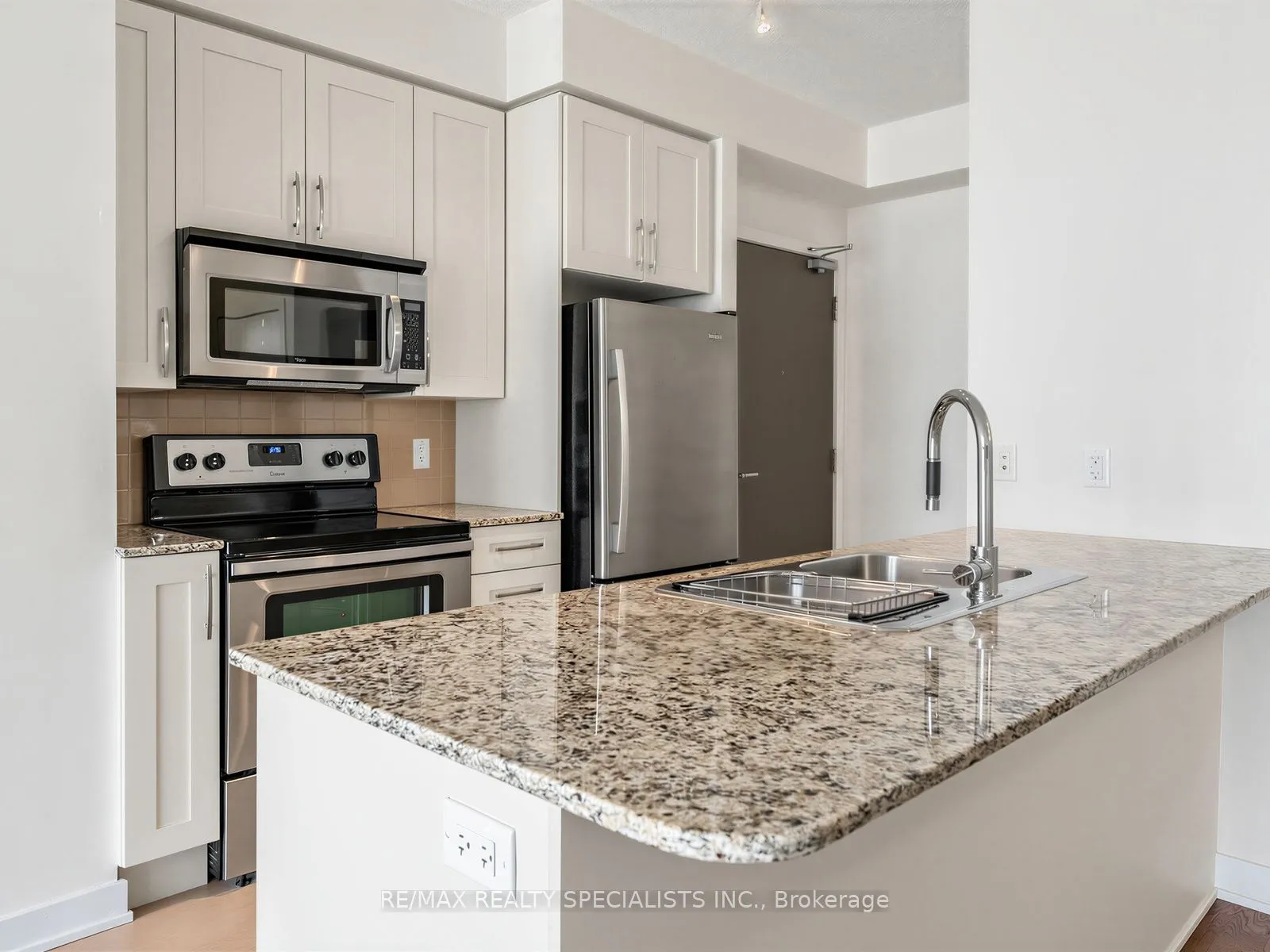 Property For Sale | W13686056