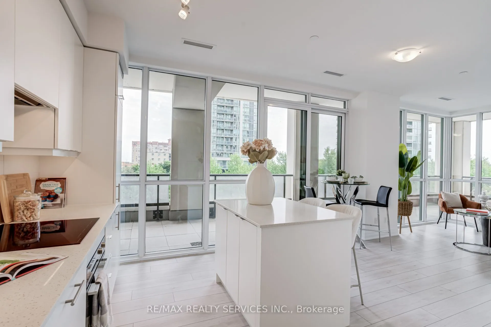Property For Sale | W13686266