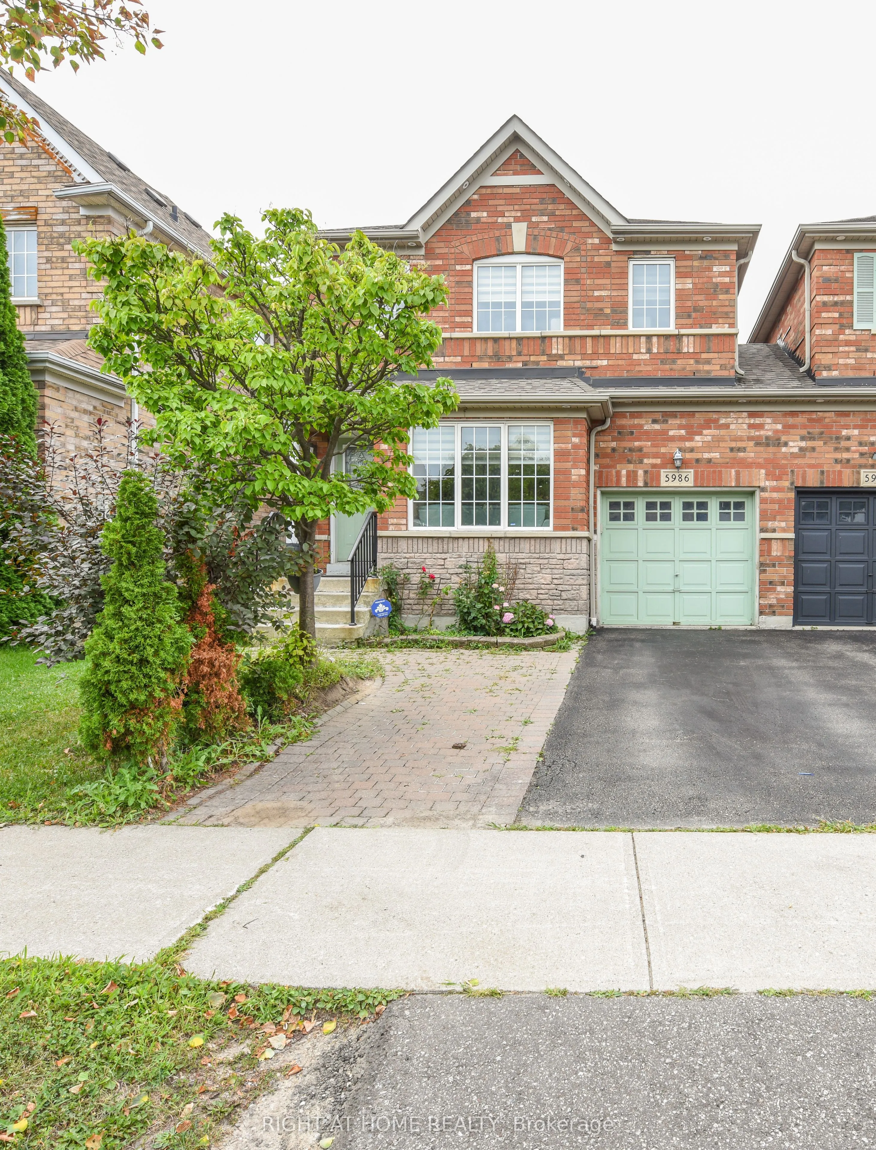 Semi-Detached Home For Sale | W13686310
