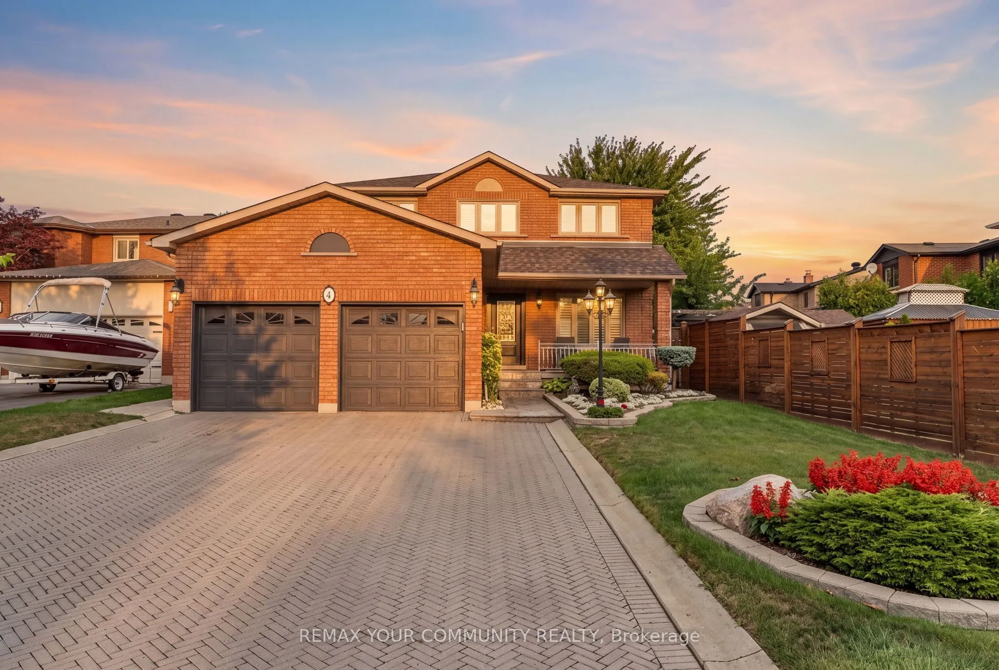 Detached Home For Sale | W13686316