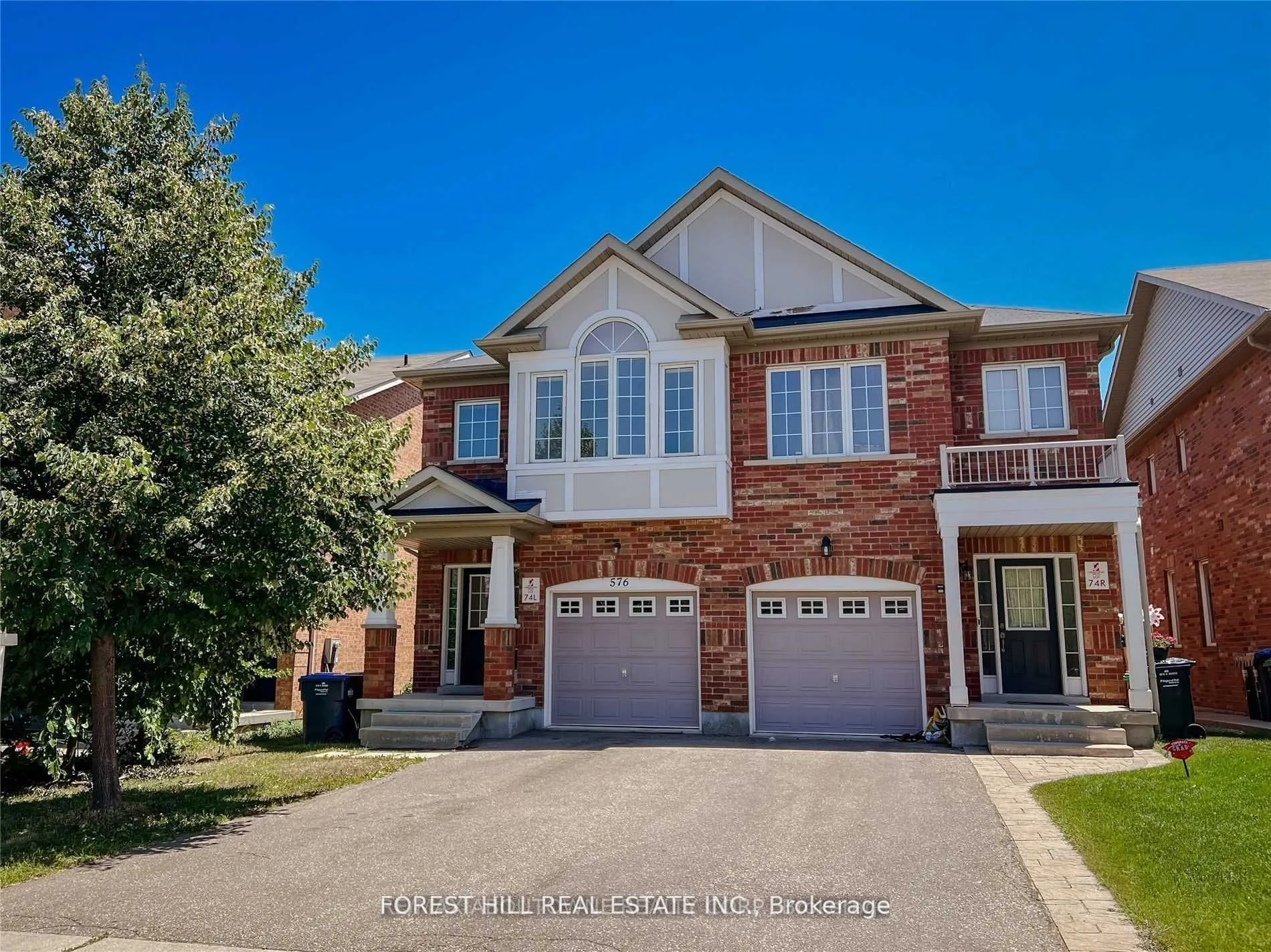Semi-Detached Home For Lease | W13686358