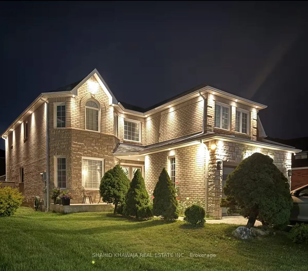 Detached Home For Lease | W13688256