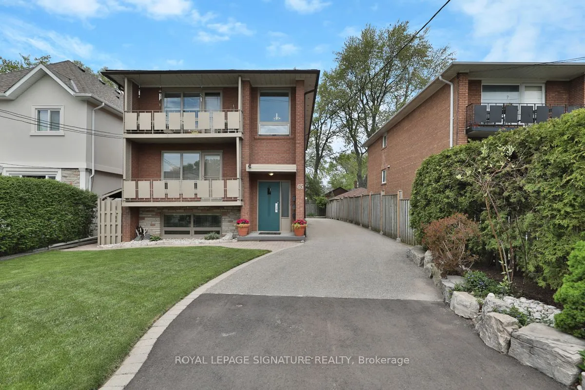 Triplex For Lease | W13688428