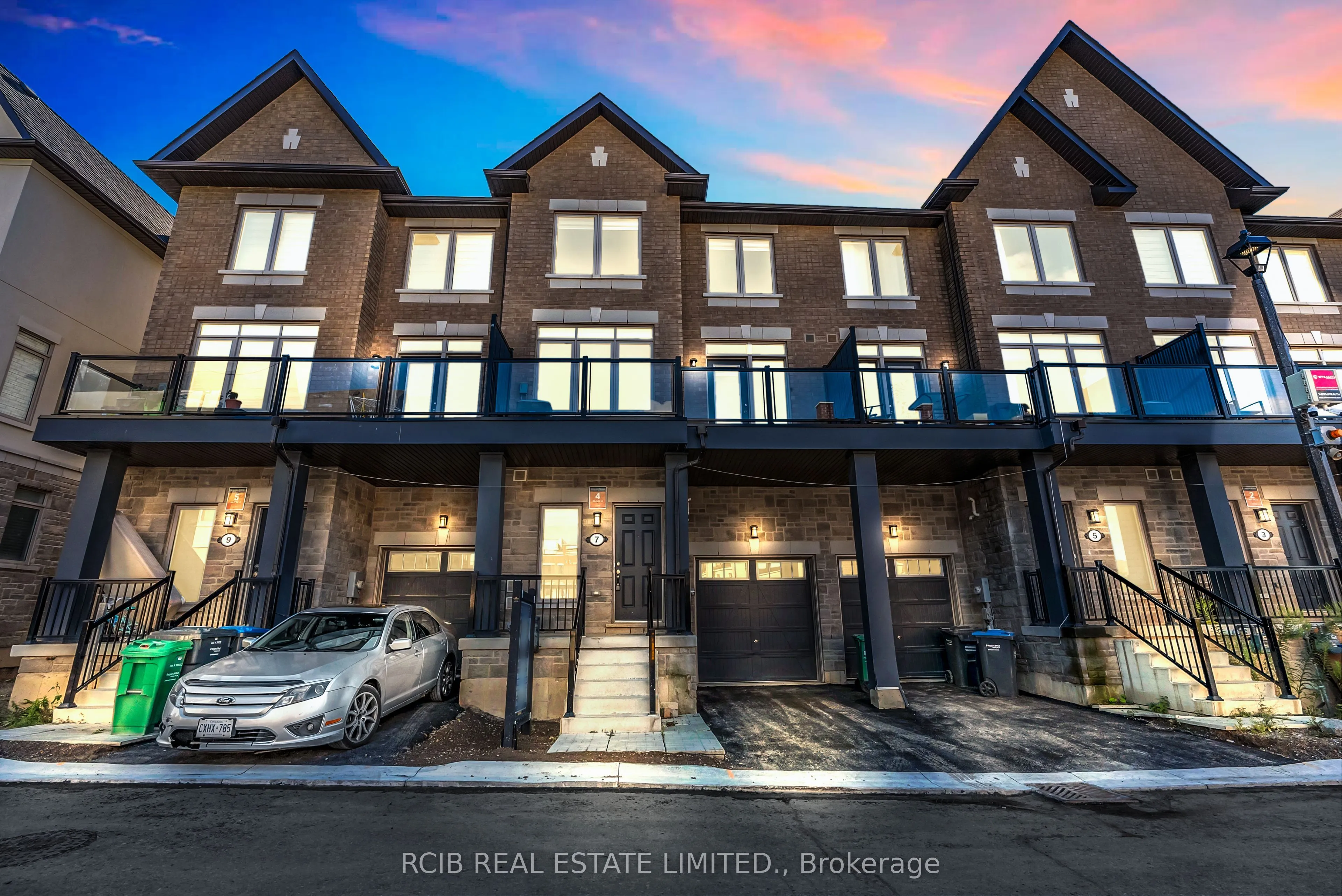 Property For Sale | W13688652