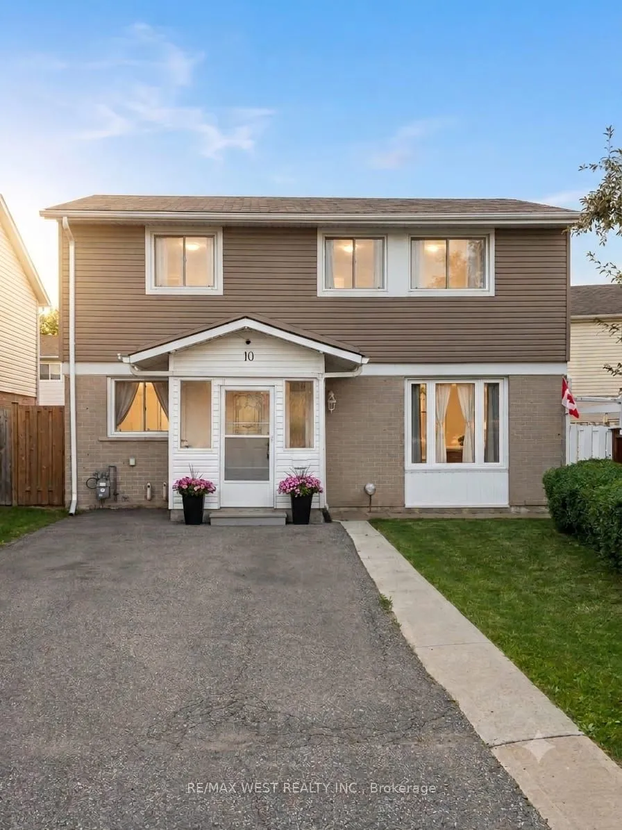 Detached Home For Sale | W13688898