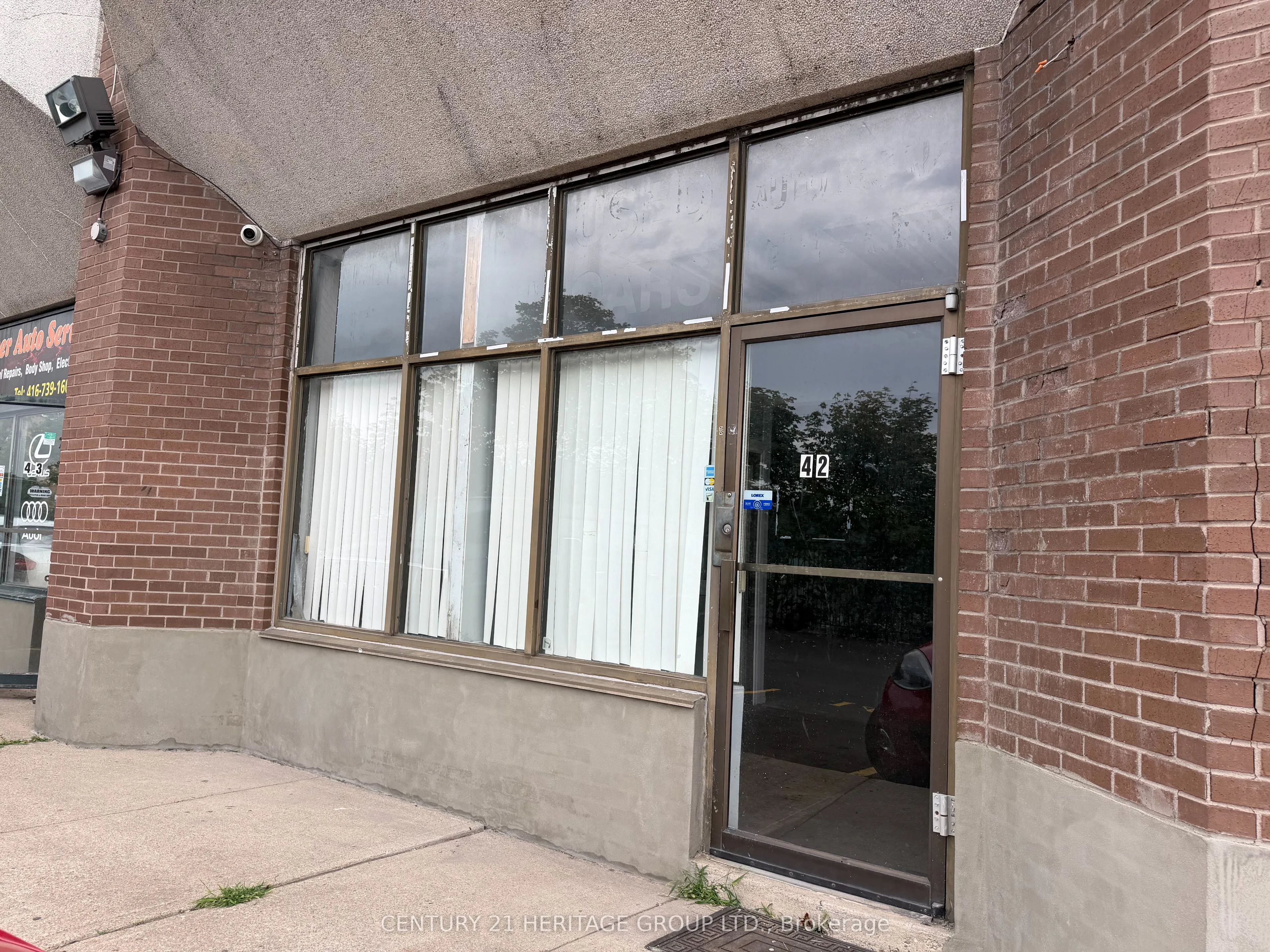 Property For Lease | W13689104