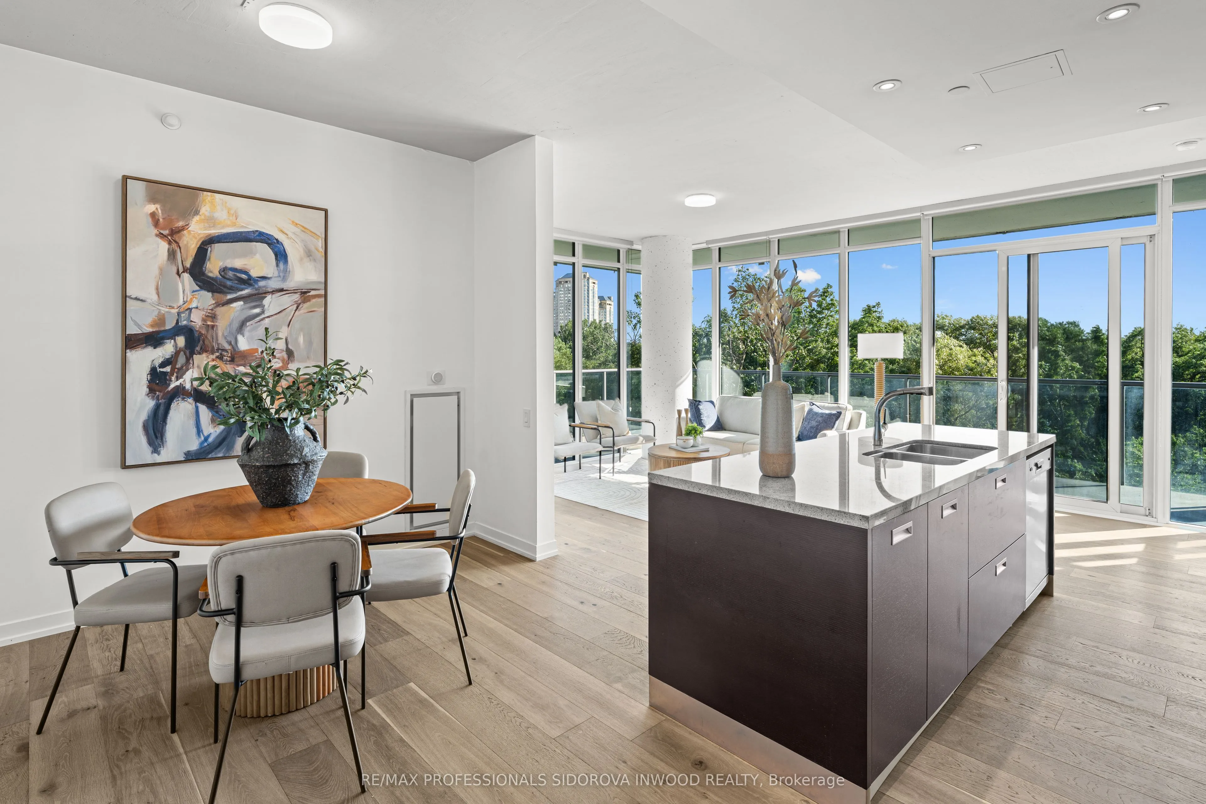 Property For Sale | W13689408
