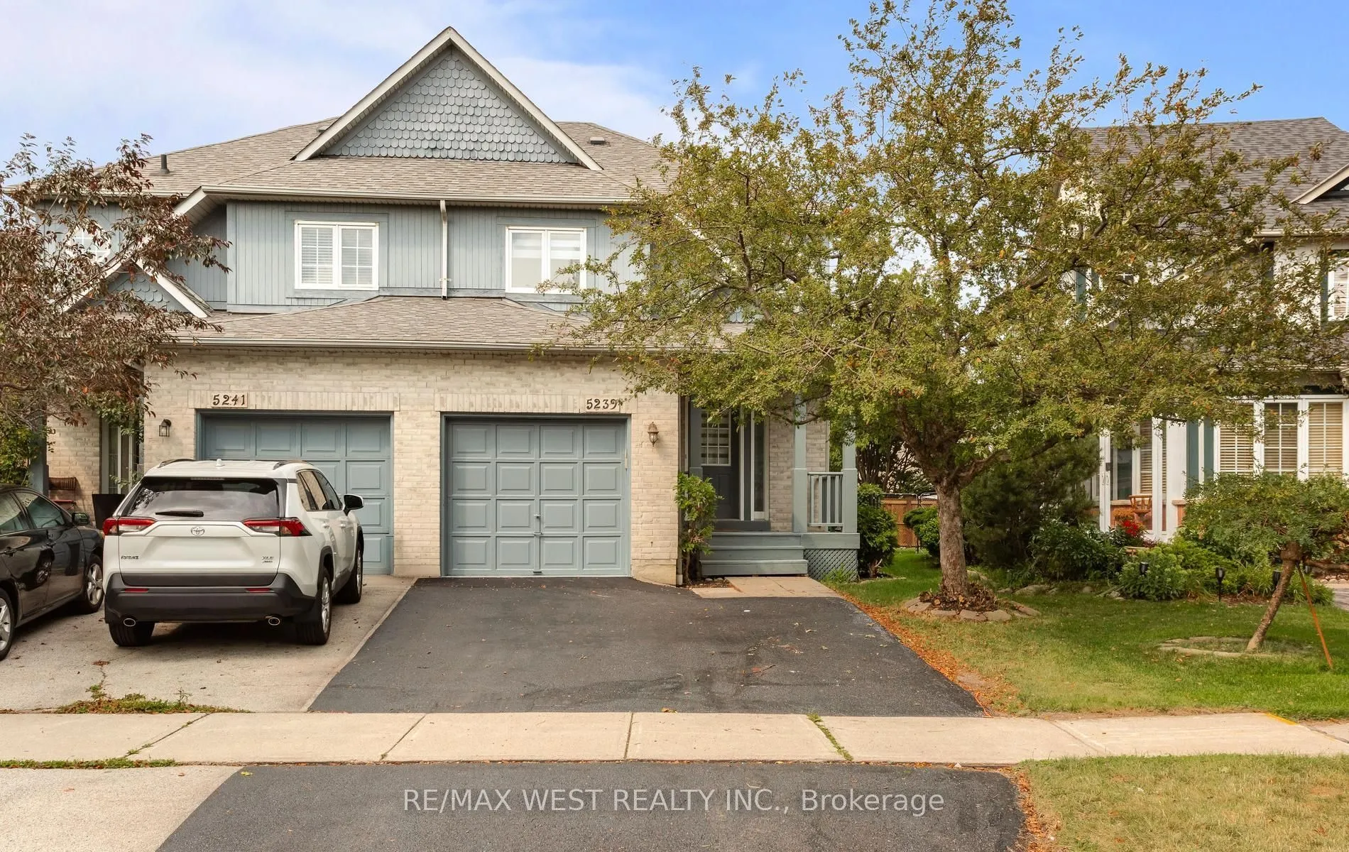 Semi-Detached Home For Sale | W13689636