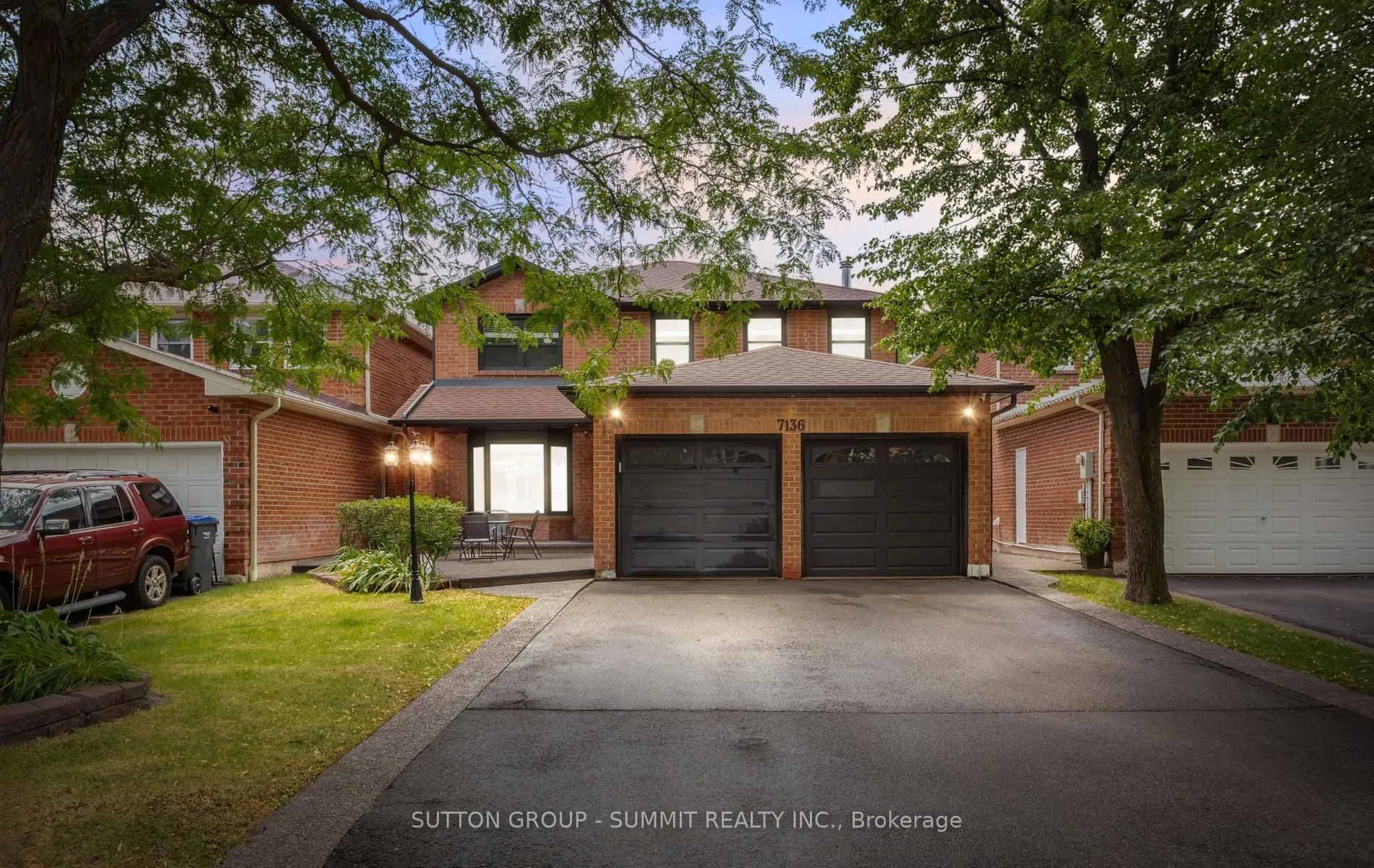 Detached Home For Lease | W13690030