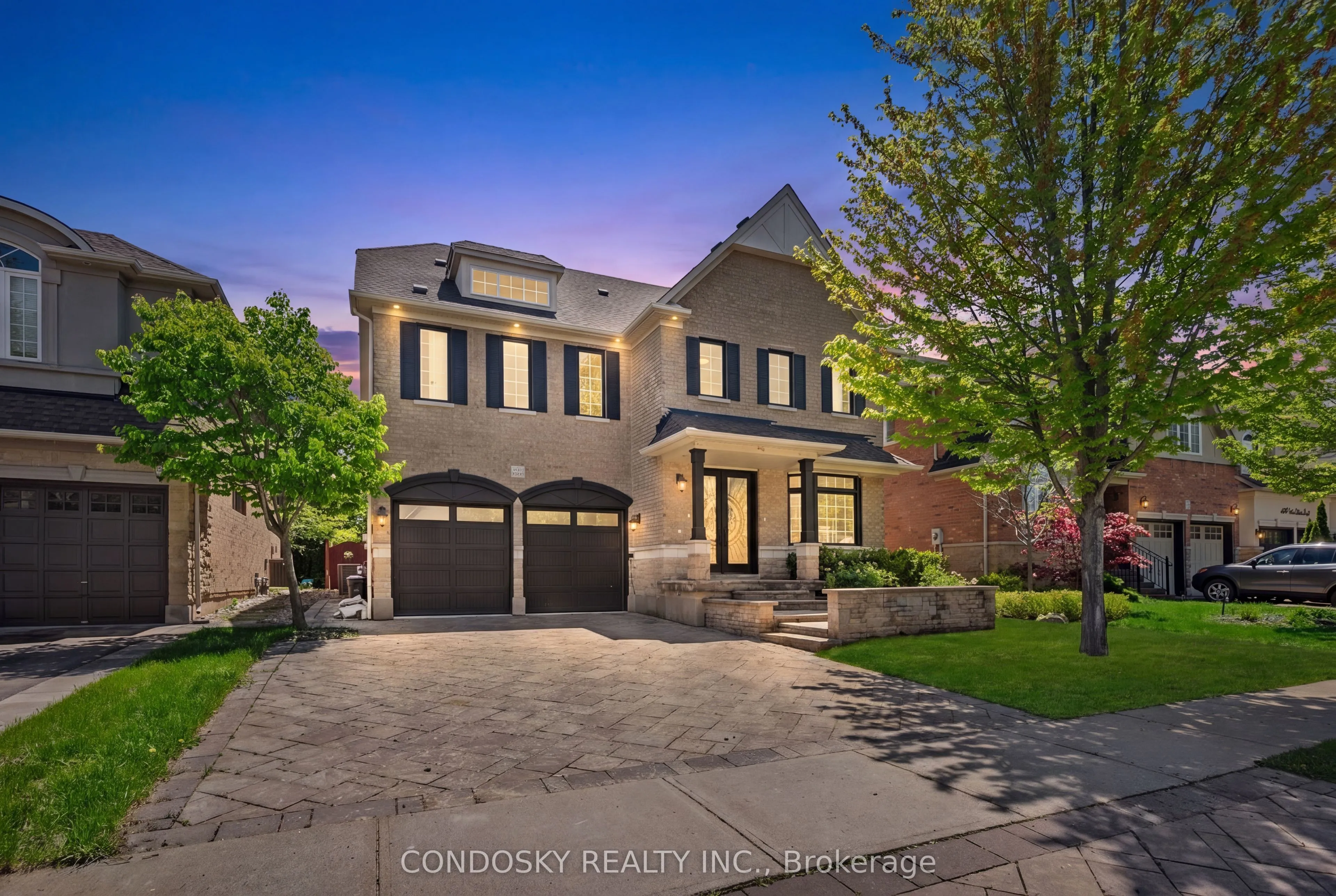 Detached Home For Sale | W13690106
