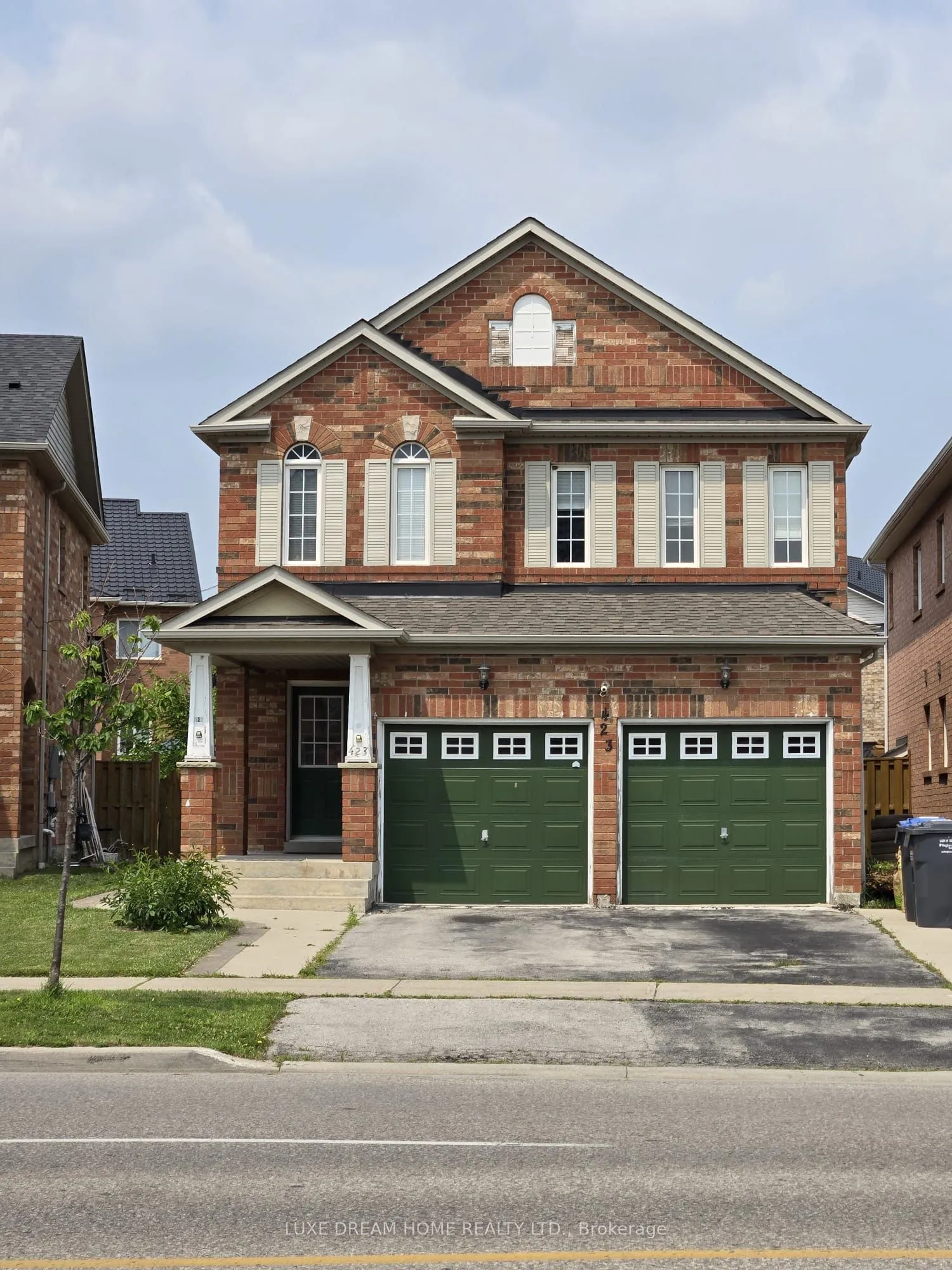 Detached Home For Lease | W13690312