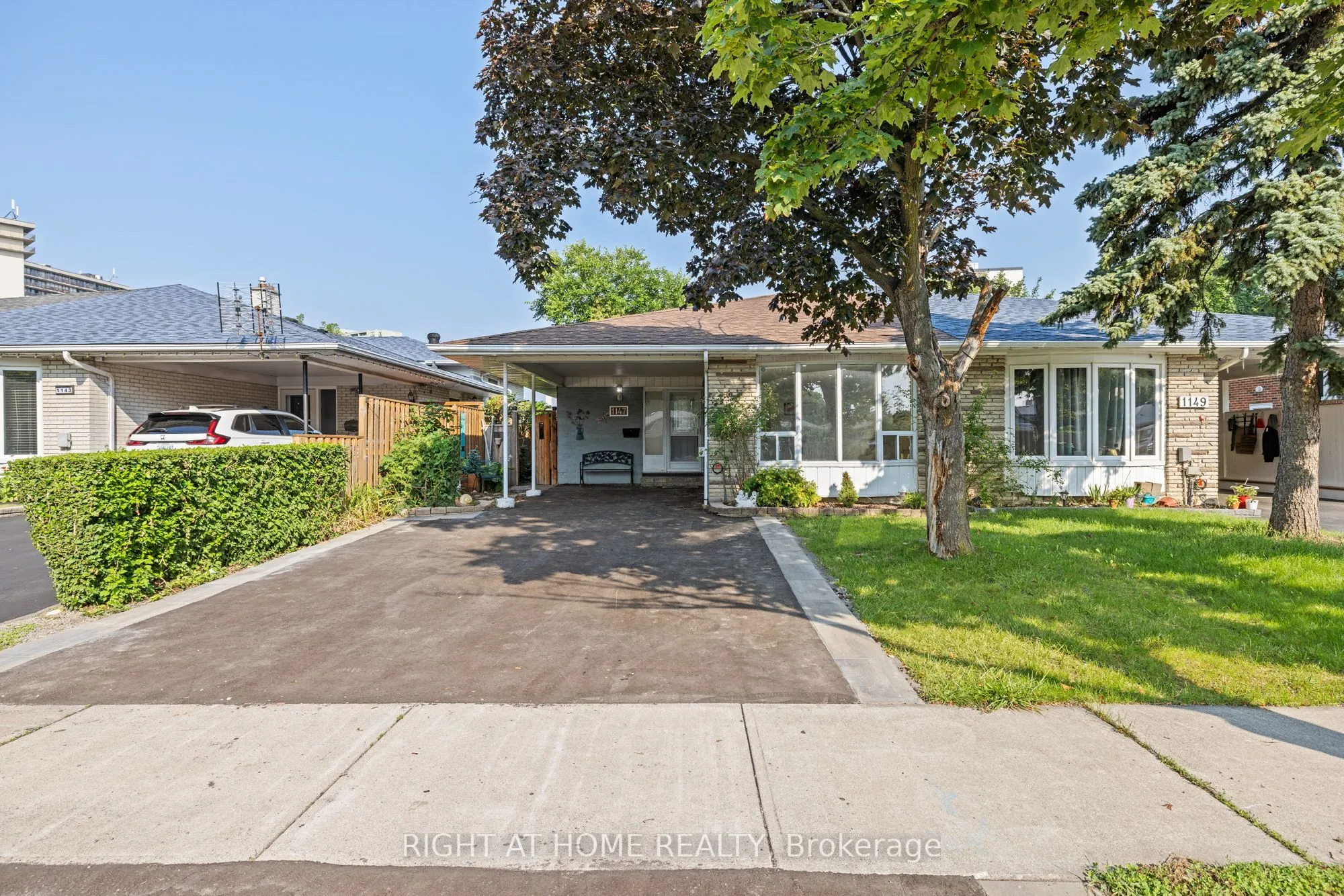 Semi-Detached Home For Sale | W13691384