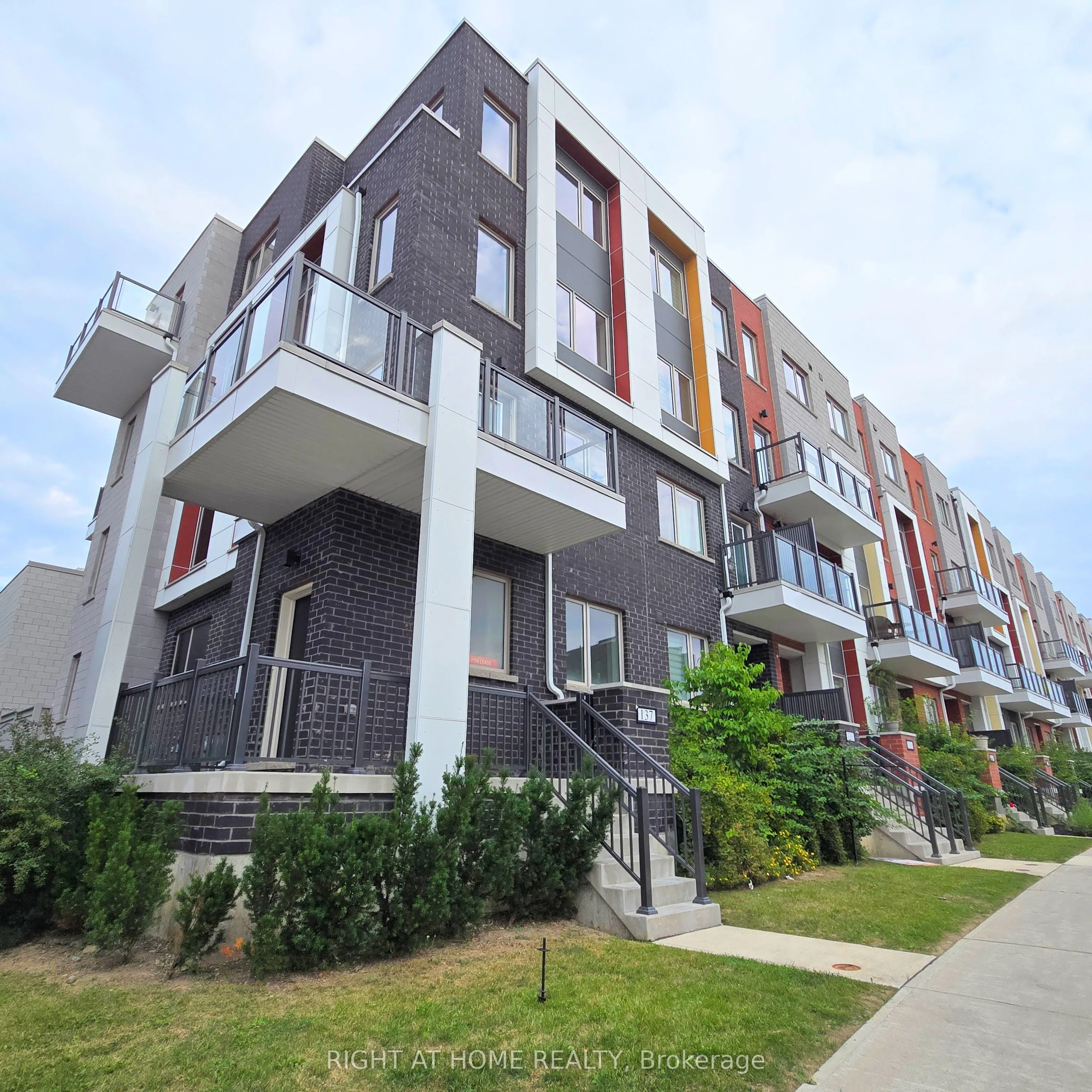 Property For Lease | W13691494