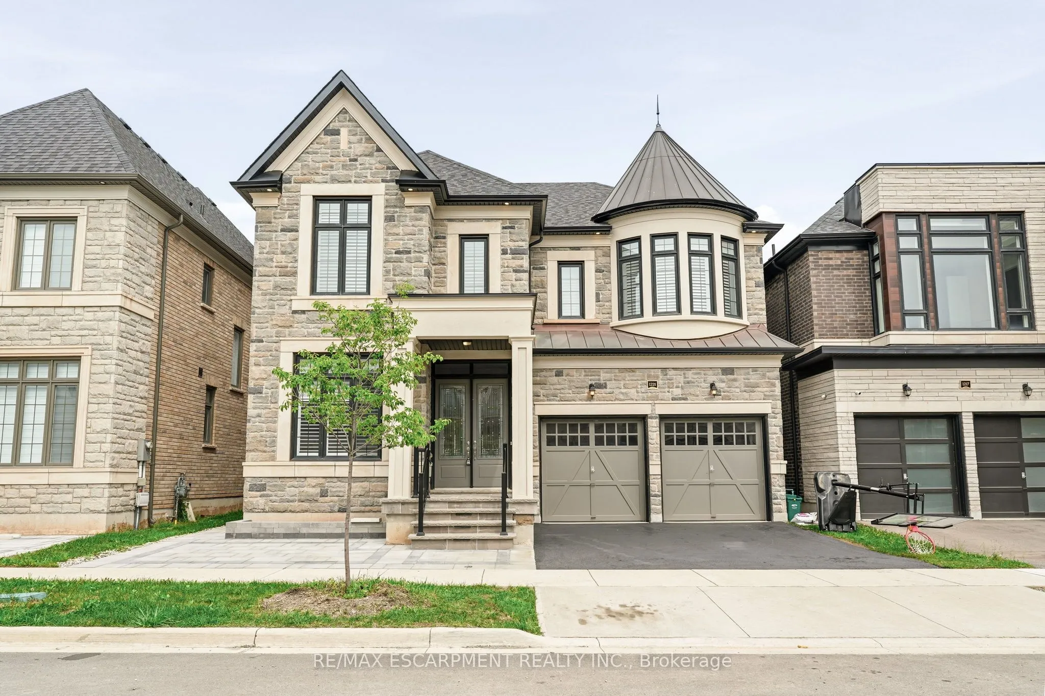 Detached Home For Sale | W13691884
