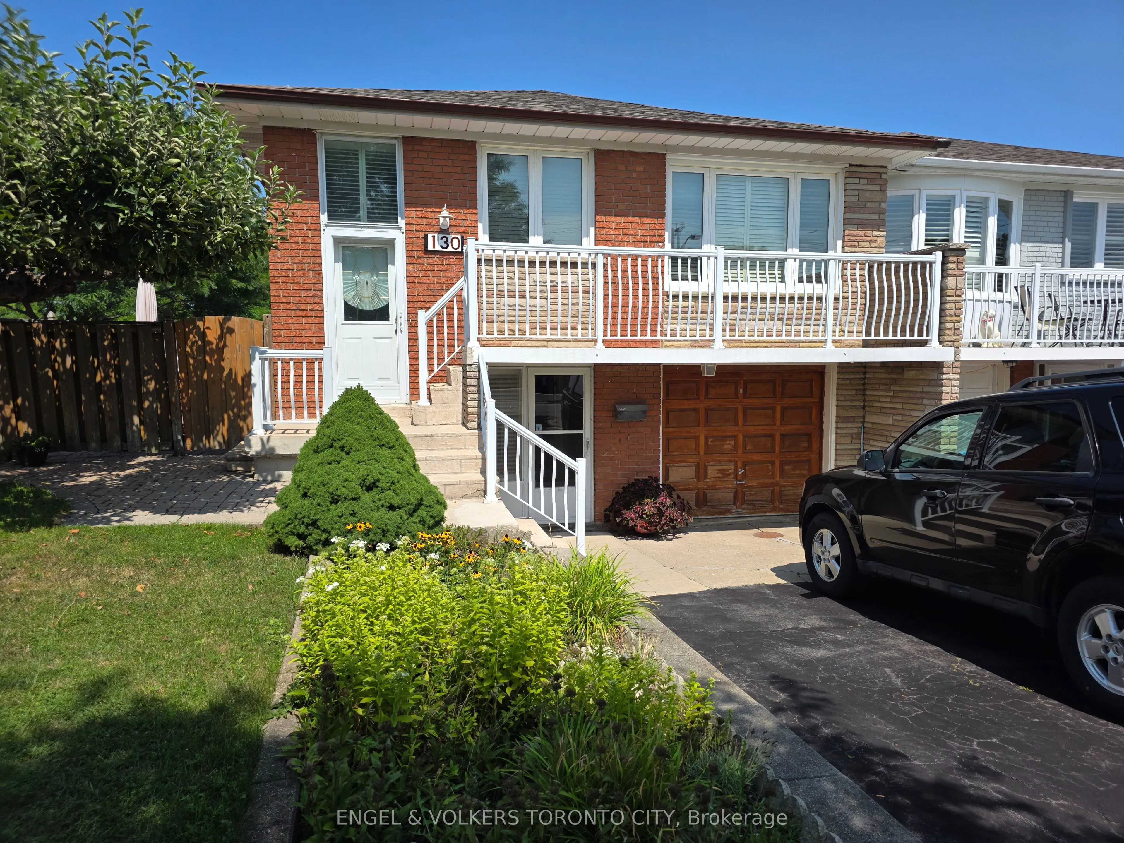 Semi-Detached Home For Lease | W13692050