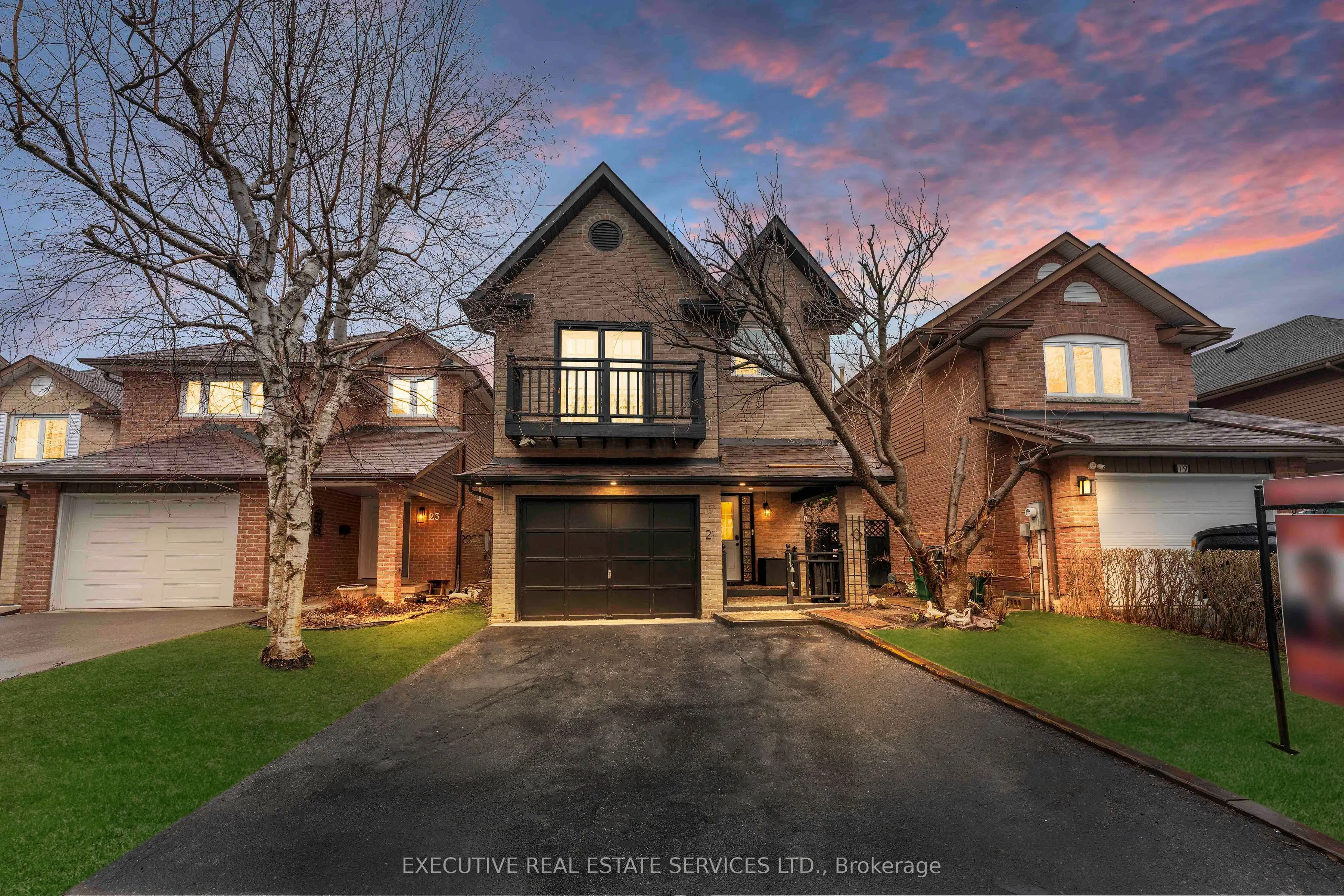 Detached Home For Sale | W13692894