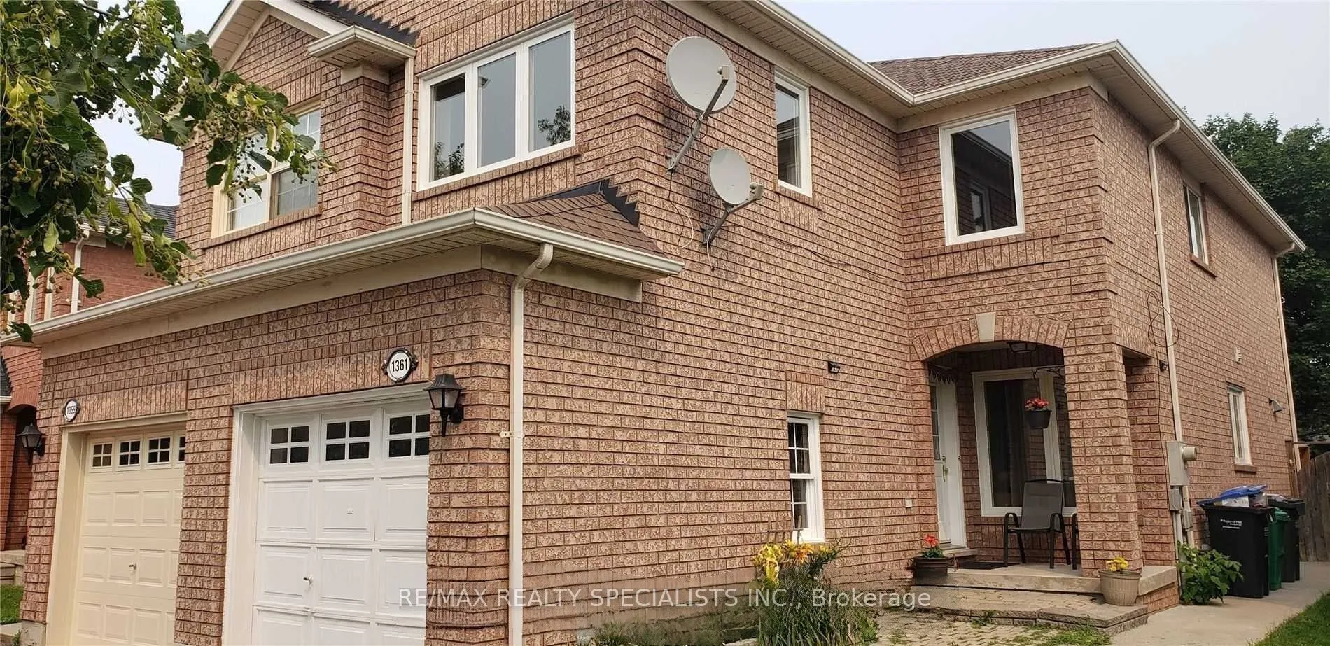 Semi-Detached Home For Lease | W13693512