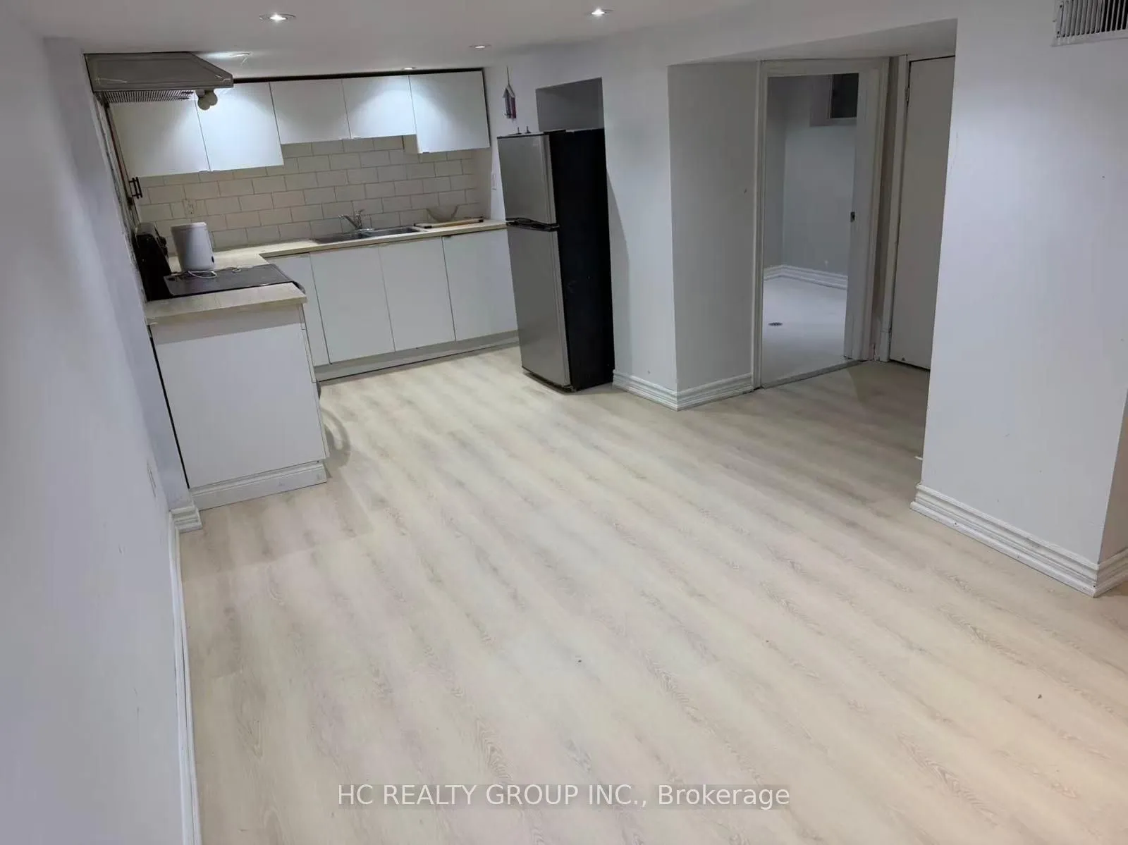 Detached Home For Lease | W13694184