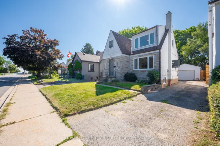 2307 Lawrence W Avenue, Toronto W09, ON M9P 2A7
