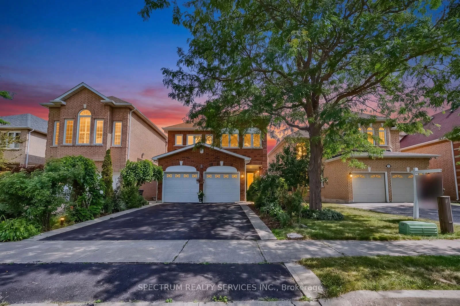 Detached Home For Sale | W13695080