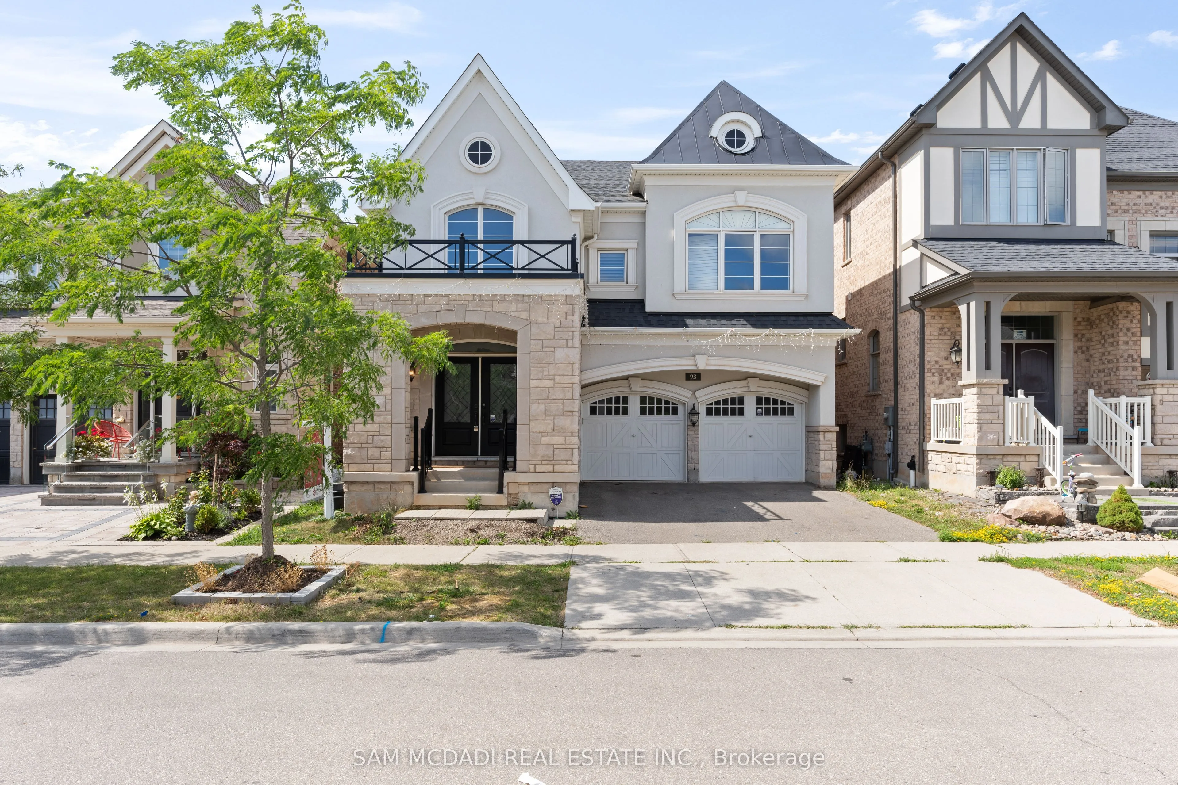 Detached Home For Lease | W13695522